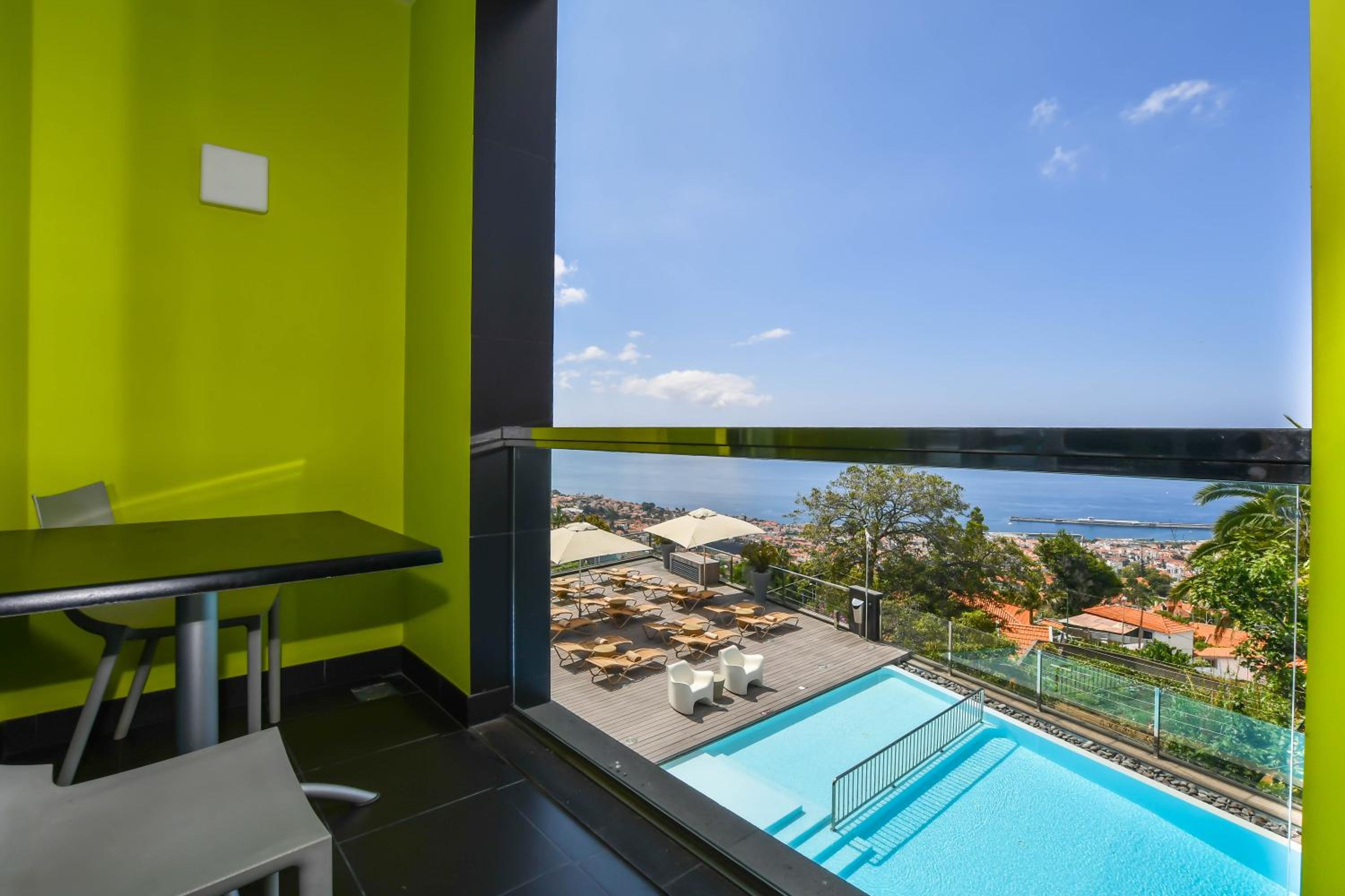 Superior Double or Twin Room with Balcony - Photo 4