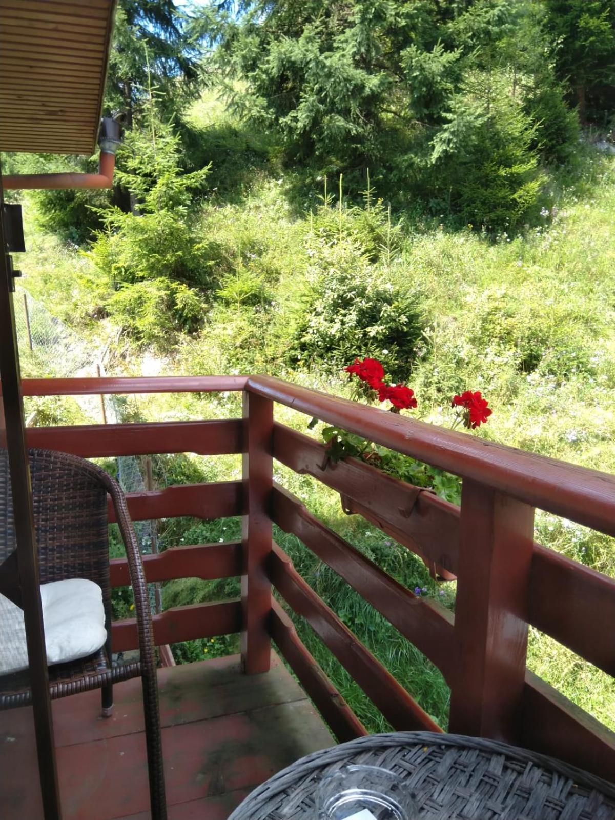 Double Room with Private Bathroom - Photo 14