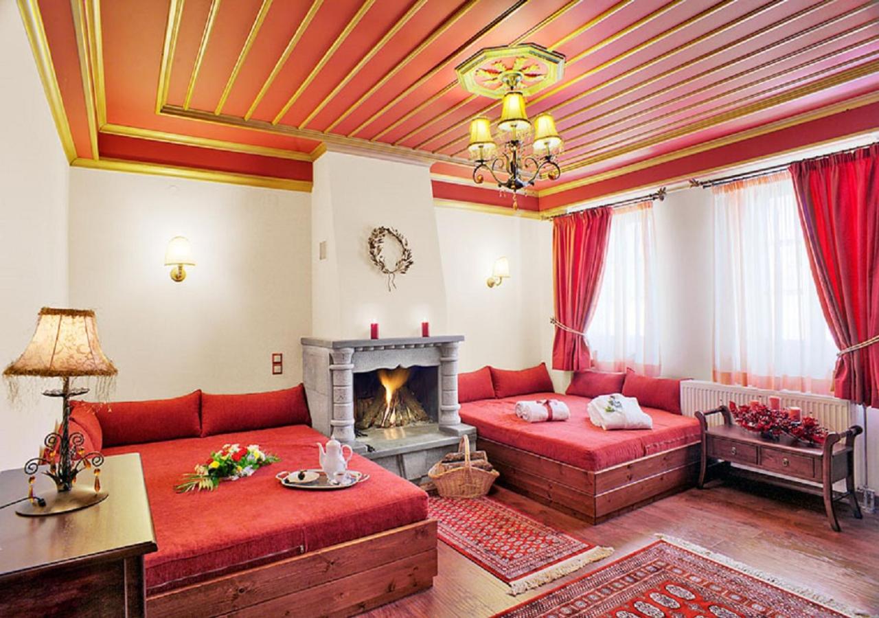 Superior Double Room with Mountain View - Photo 1