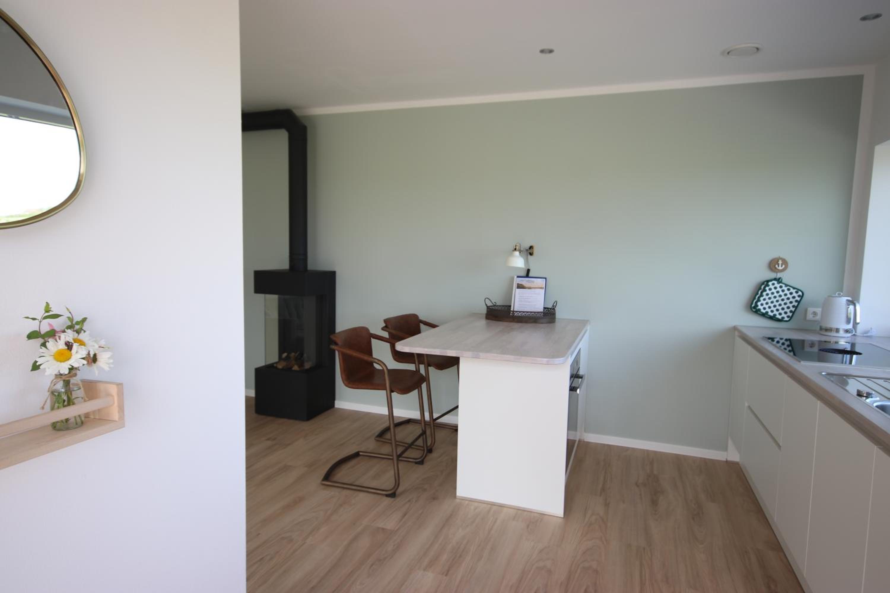 Apartment with Terrace photo 2