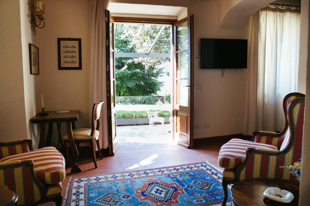 Suite with Garden View - Photo 4