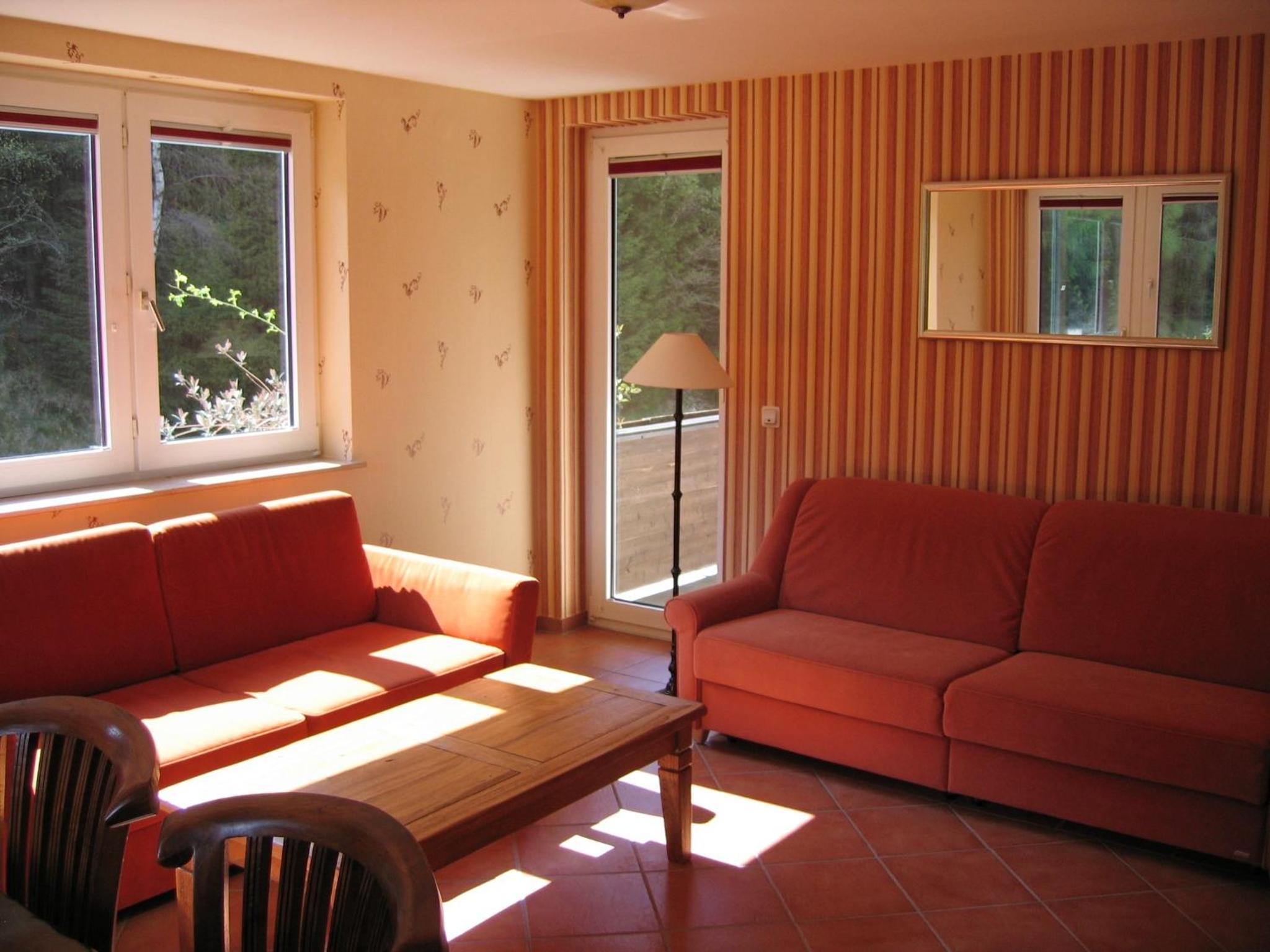 Four-Room Apartment with 3 Bedrooms (8 Adults)