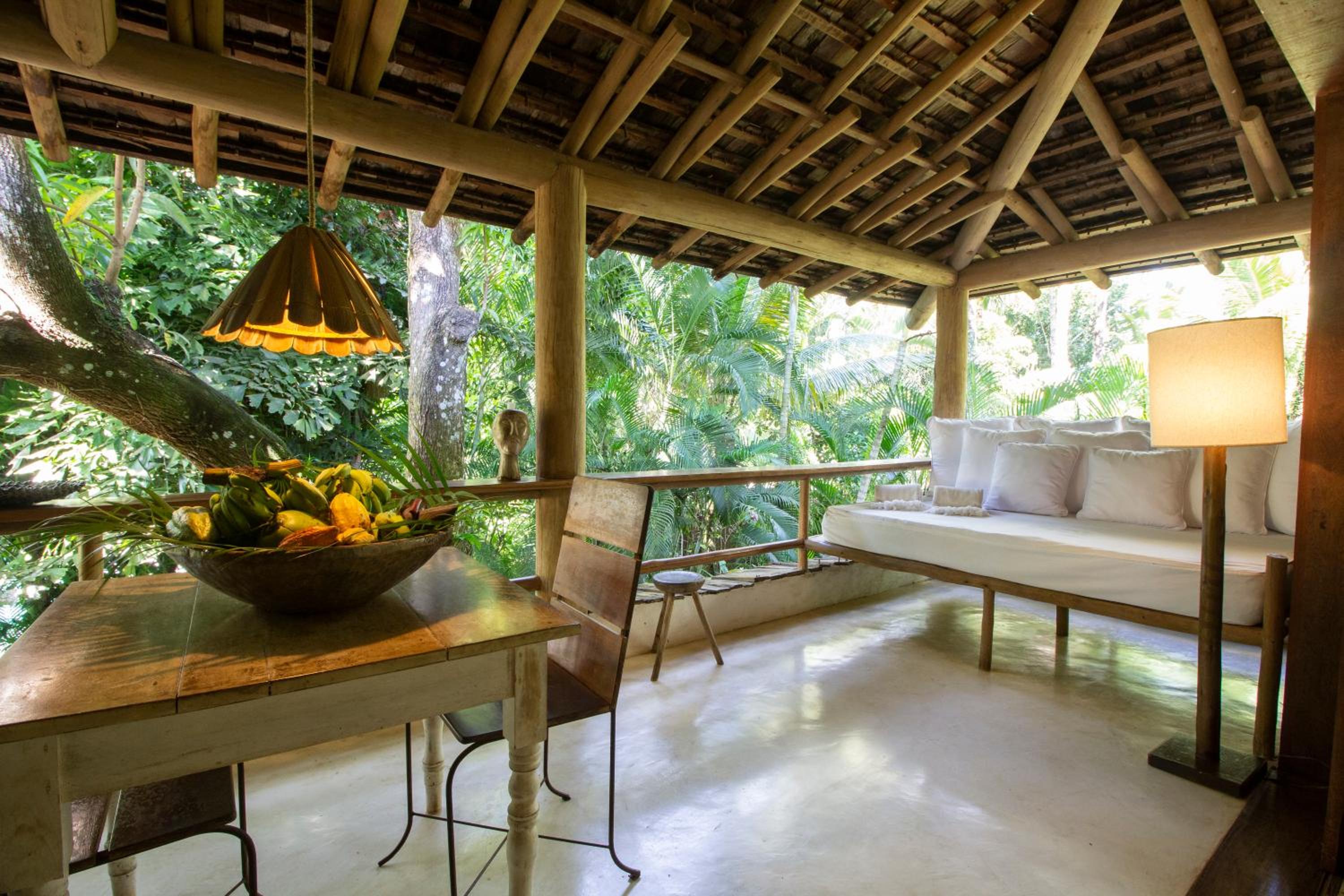 One-Suite House – Quintal UXUA