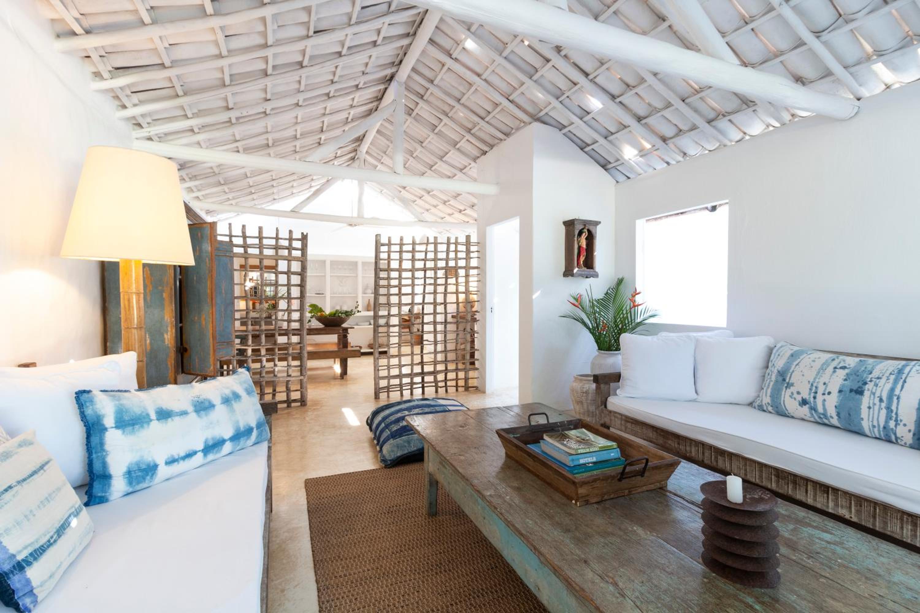 One-Suite House – Seu Irênio UXUA
