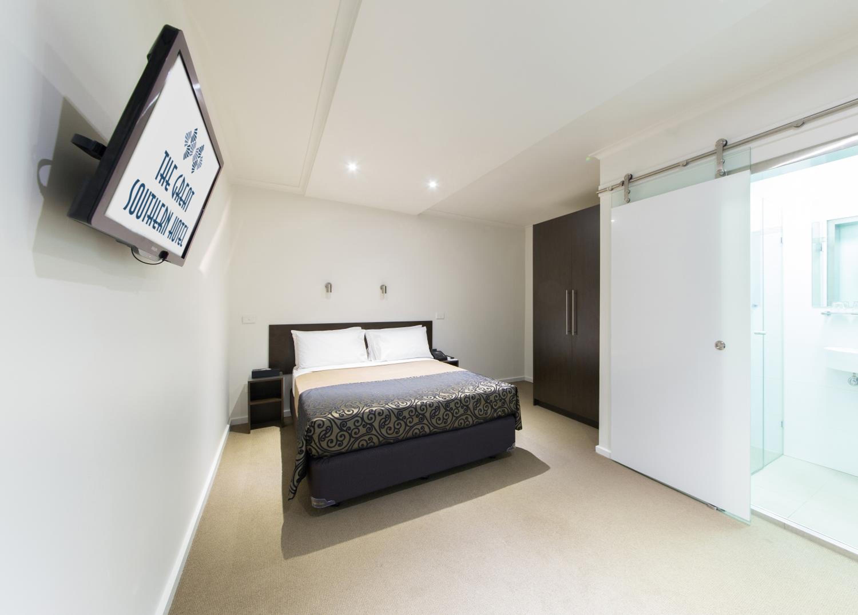 Standard Queen Room - Photo 2