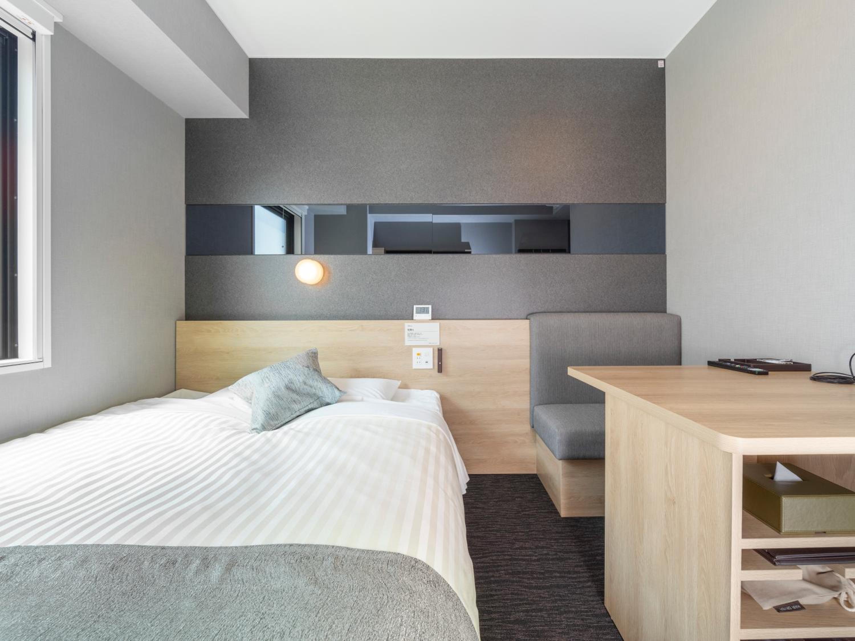 Double Room with Sofa - Photo 3