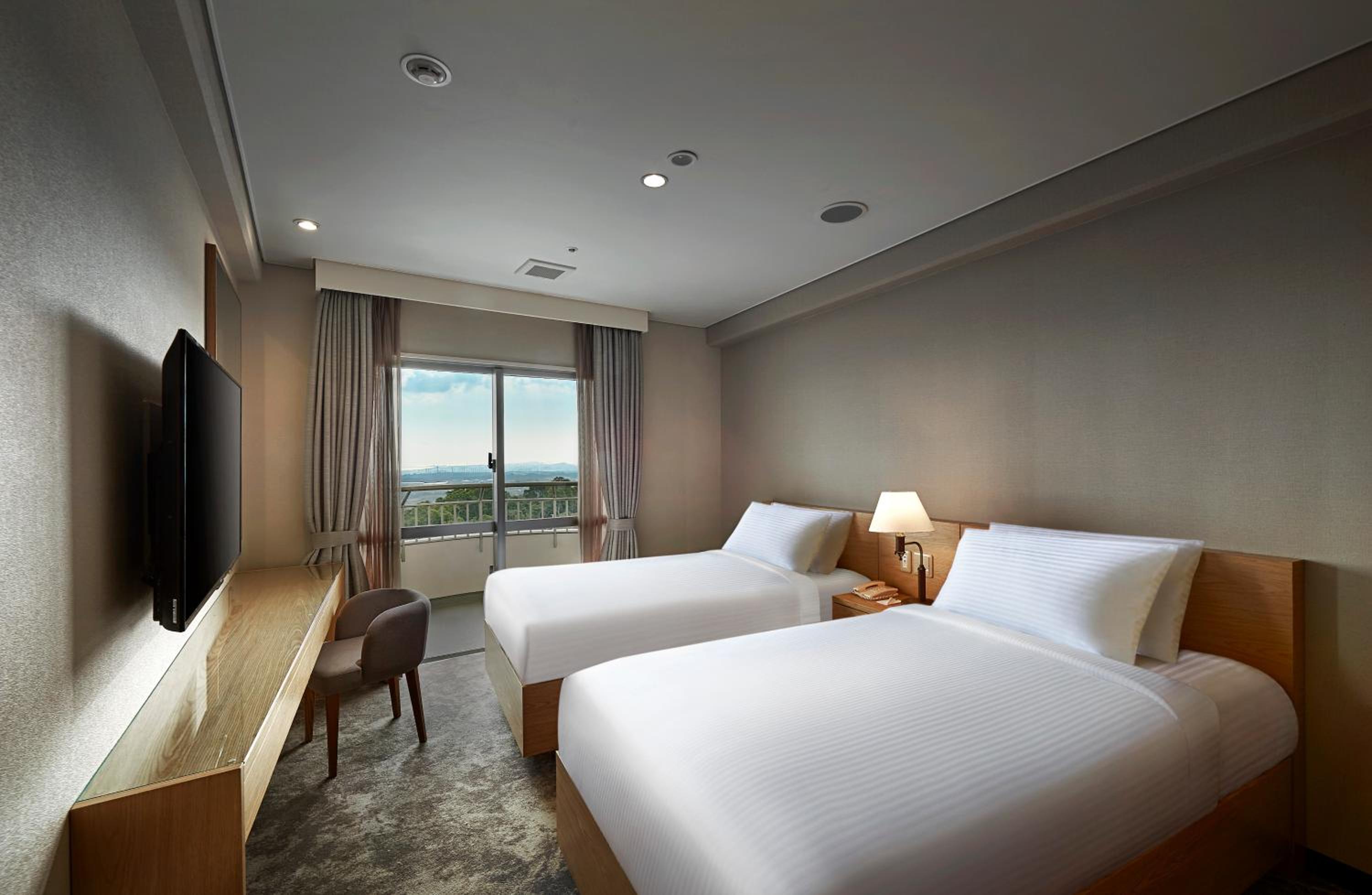 Superior Twin Room - Photo 1