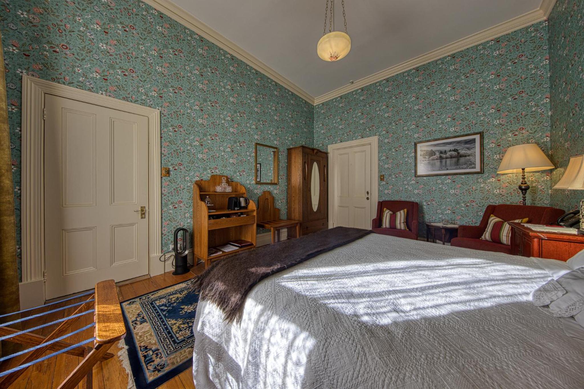 Victoria Double Room - Photo 2