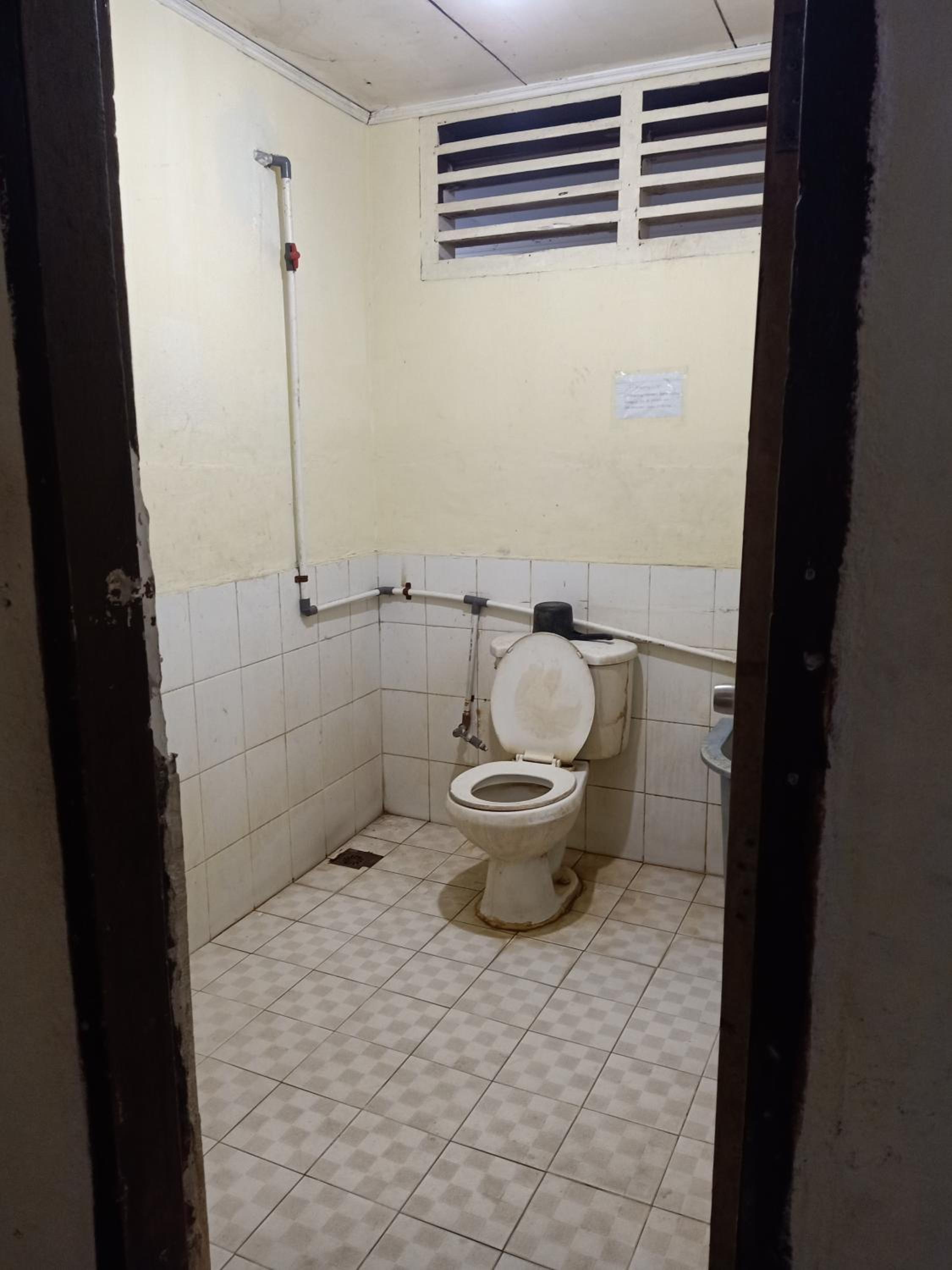 Budget Double Room photo 3