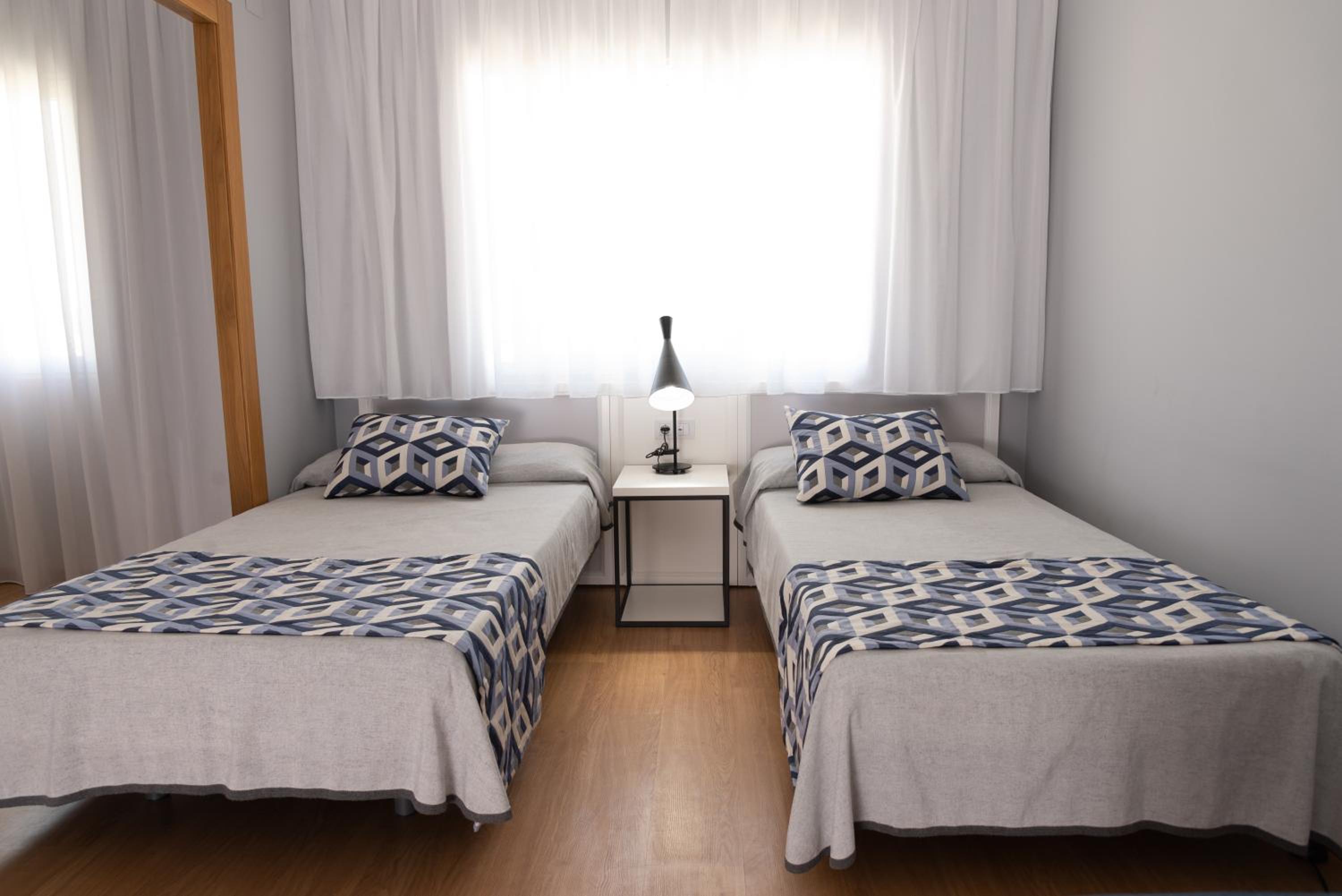 Quadruple Room - Photo 3