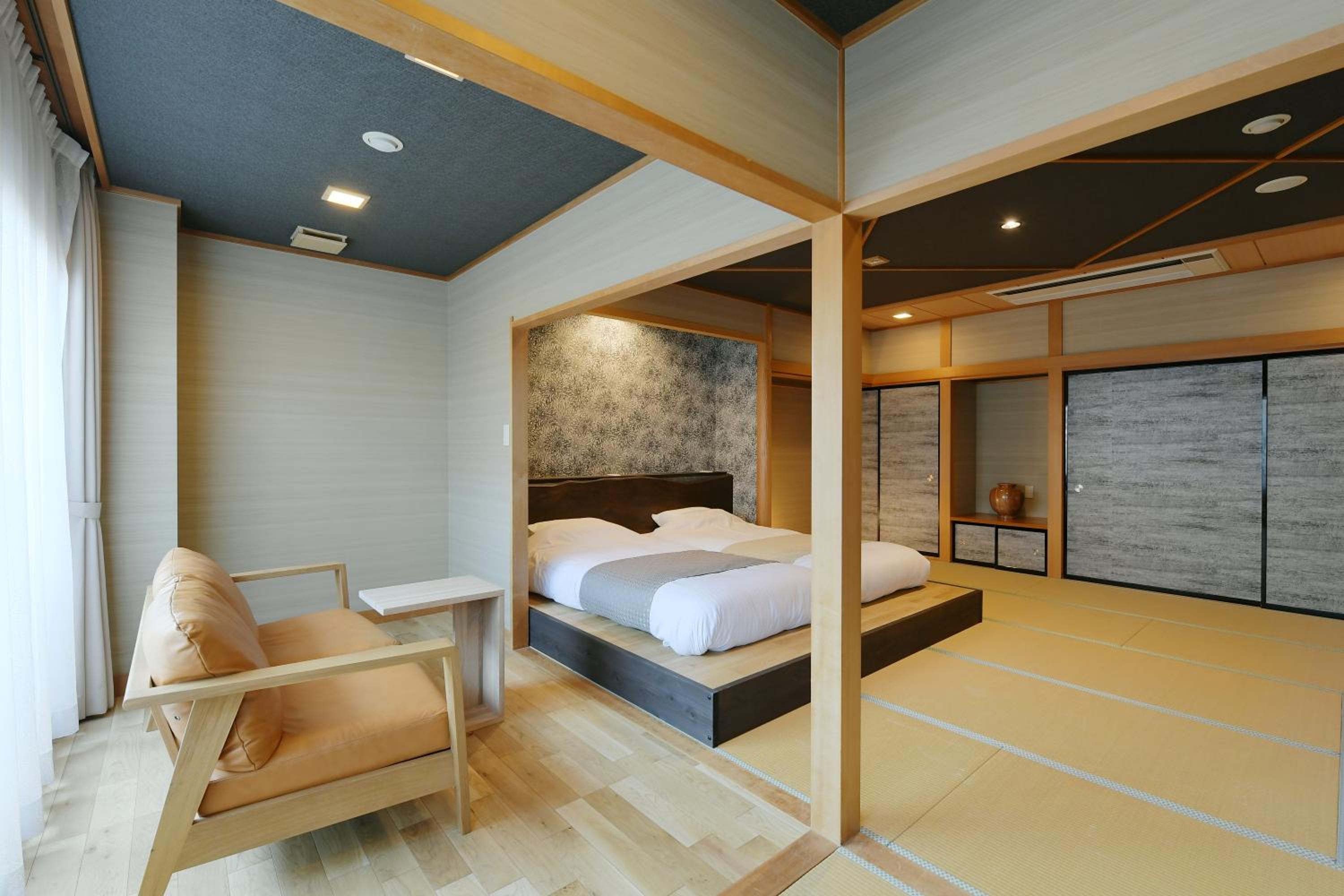 Japanese-Style Quadruple Room photo 1