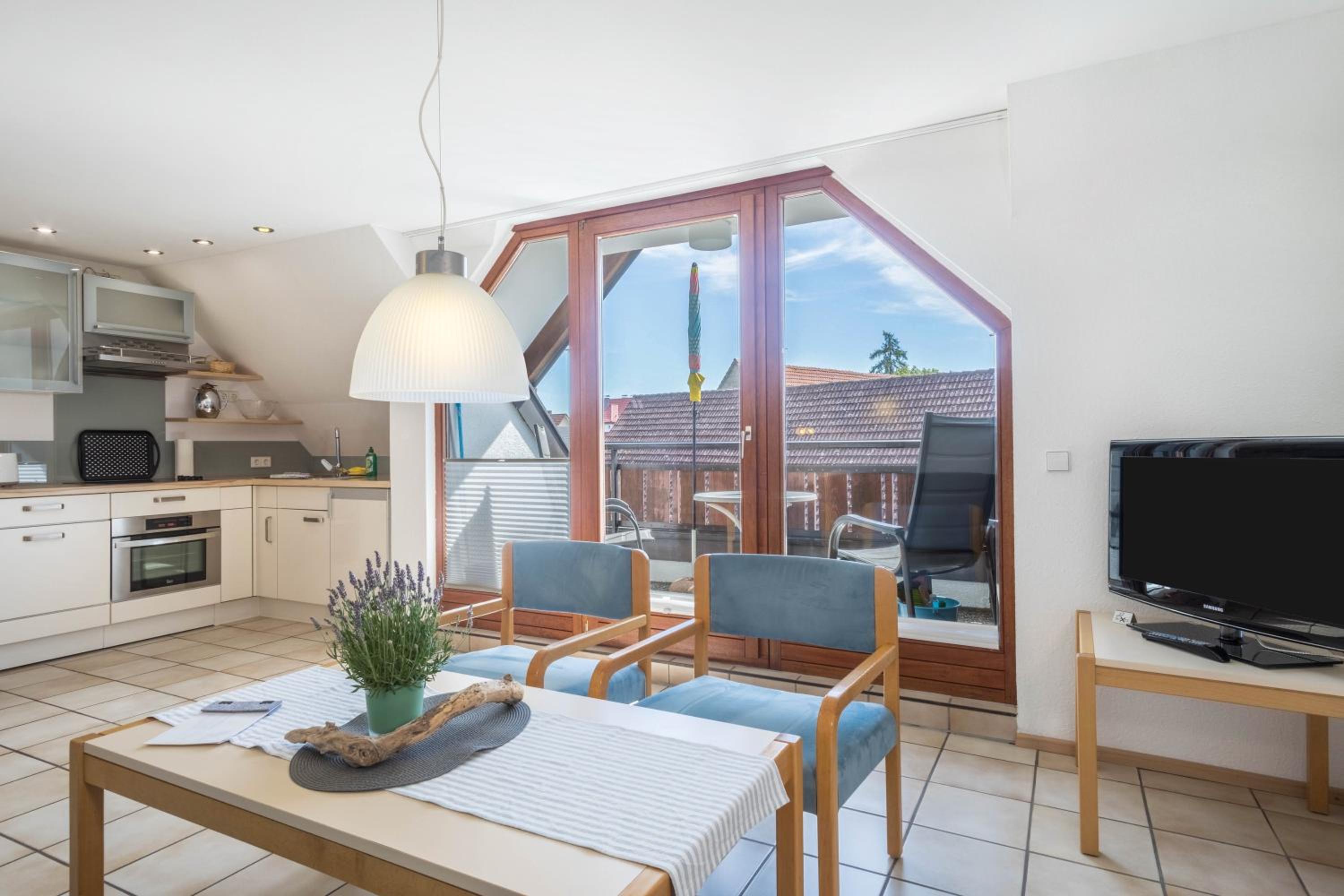Superior One-Bedroom Apartment with Balcony
