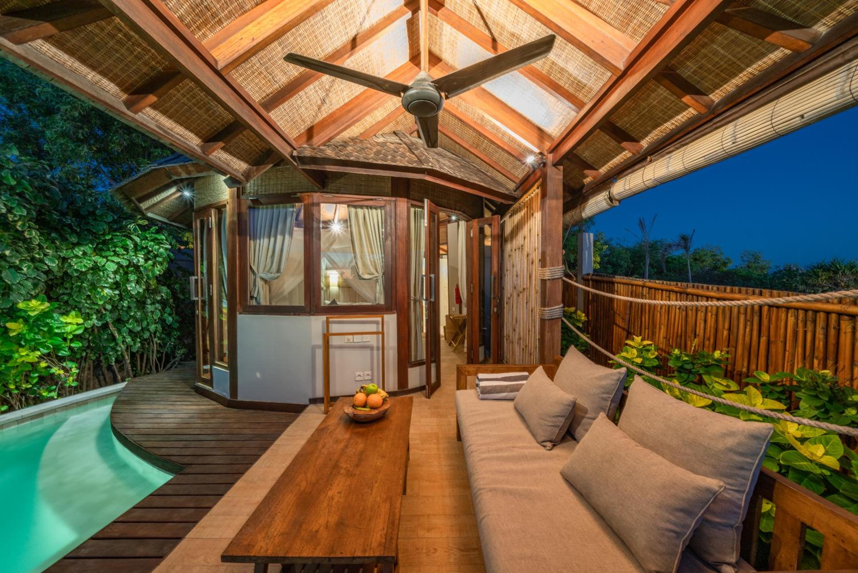 One Bedroom Villa Madudu Ocean View with Private Pool  photo 2