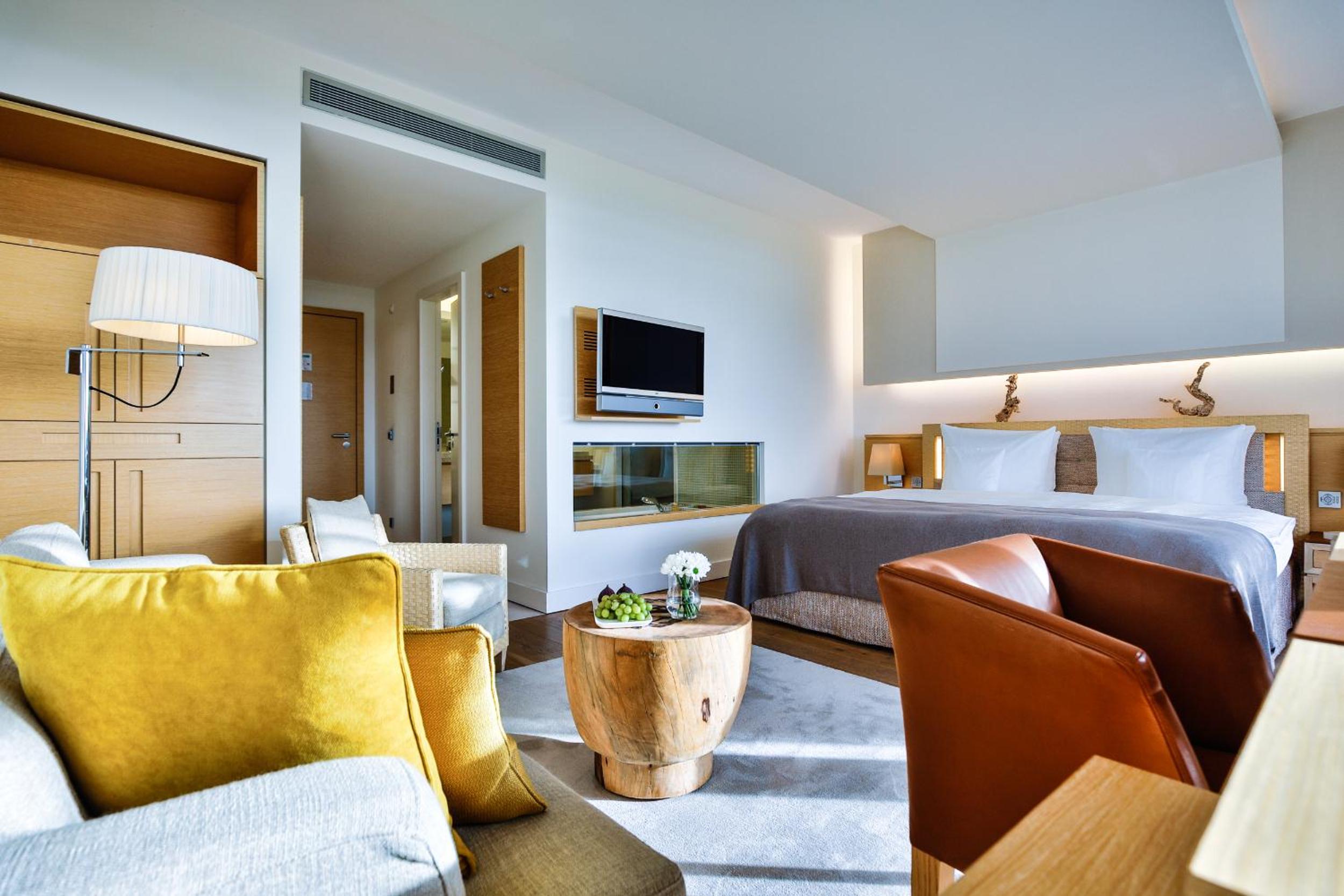 Deluxe Double Room - Photo 7