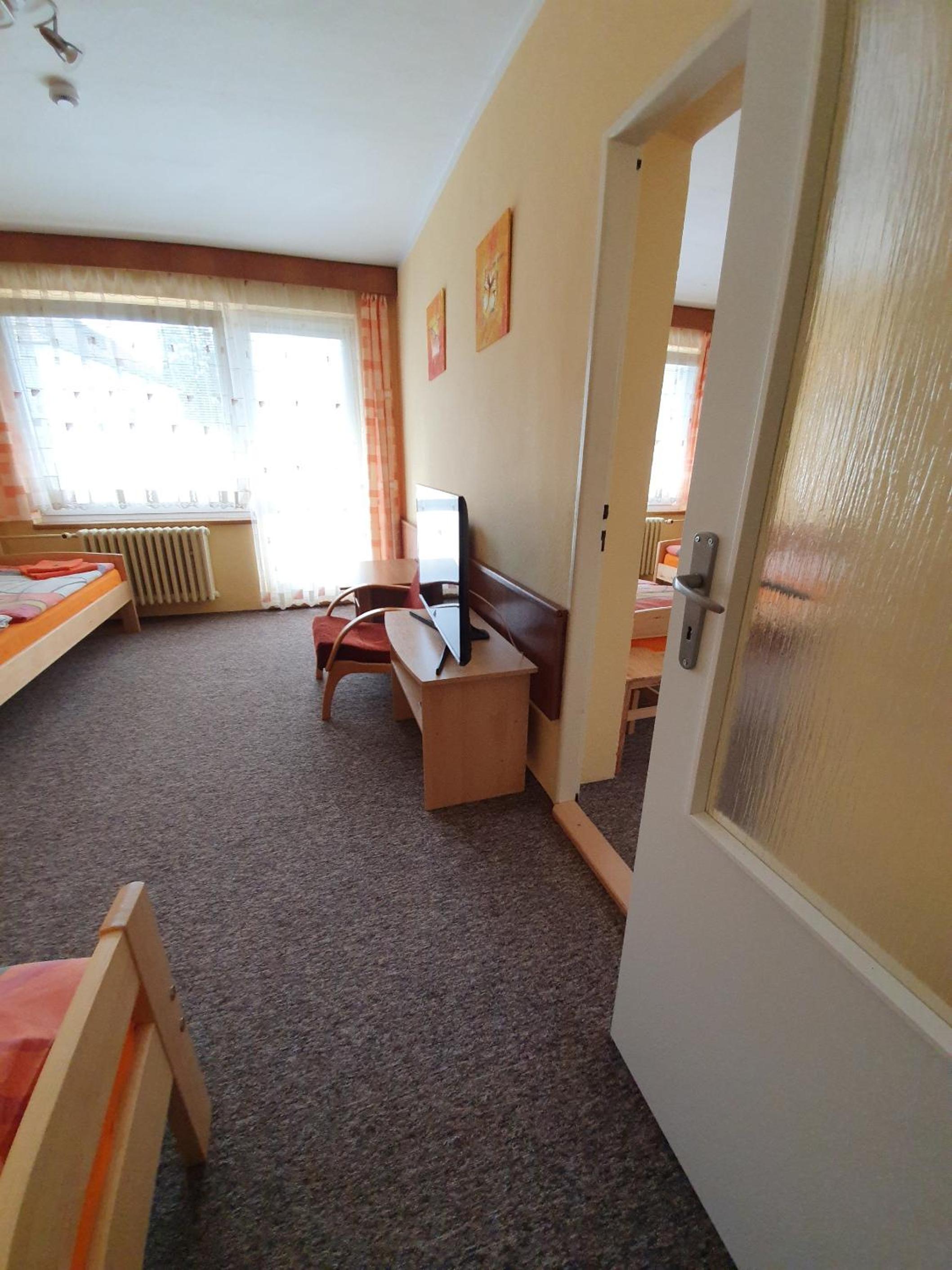 Quadruple Room with Balcony photo 2