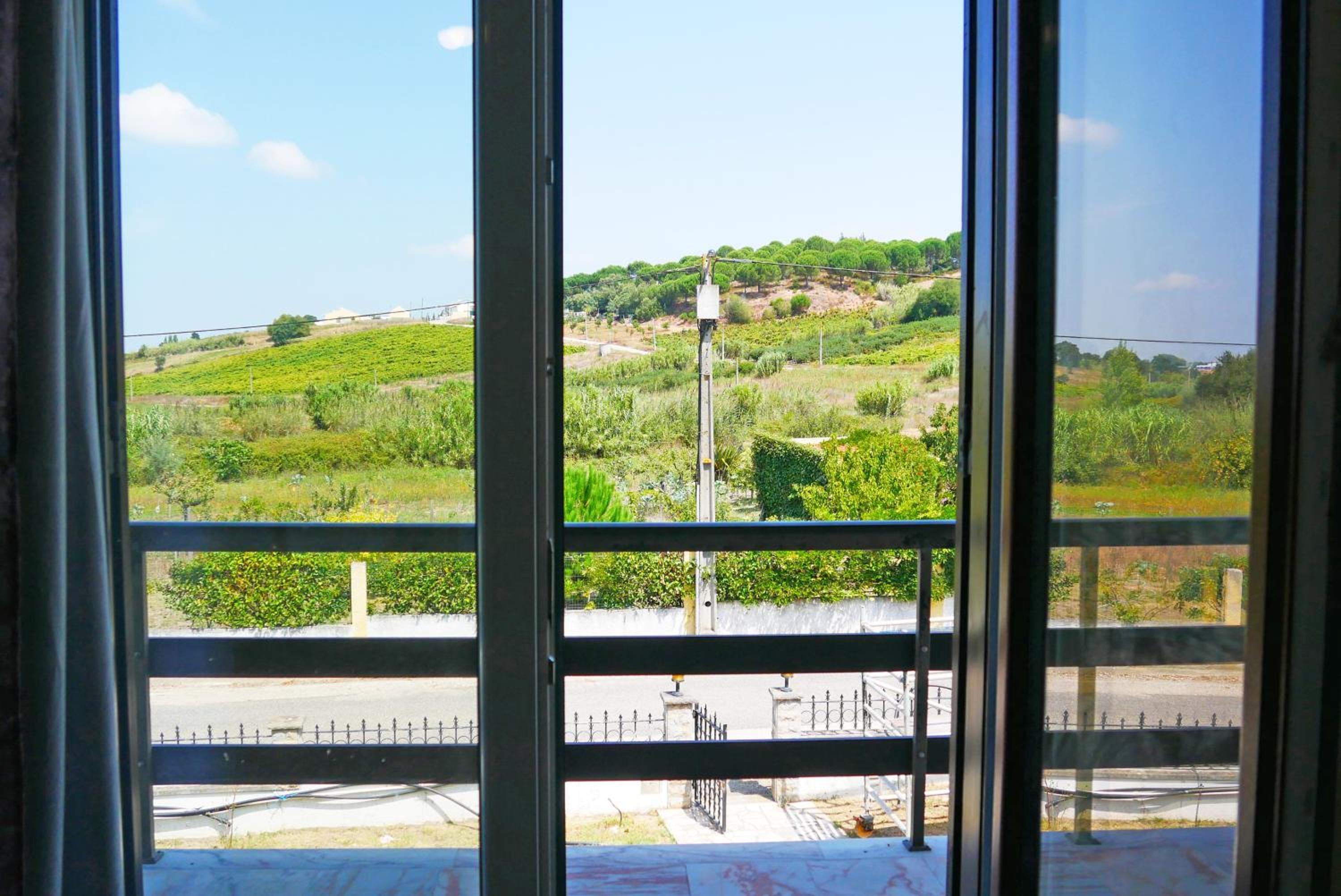 Triple Room with Balcony - Photo 4