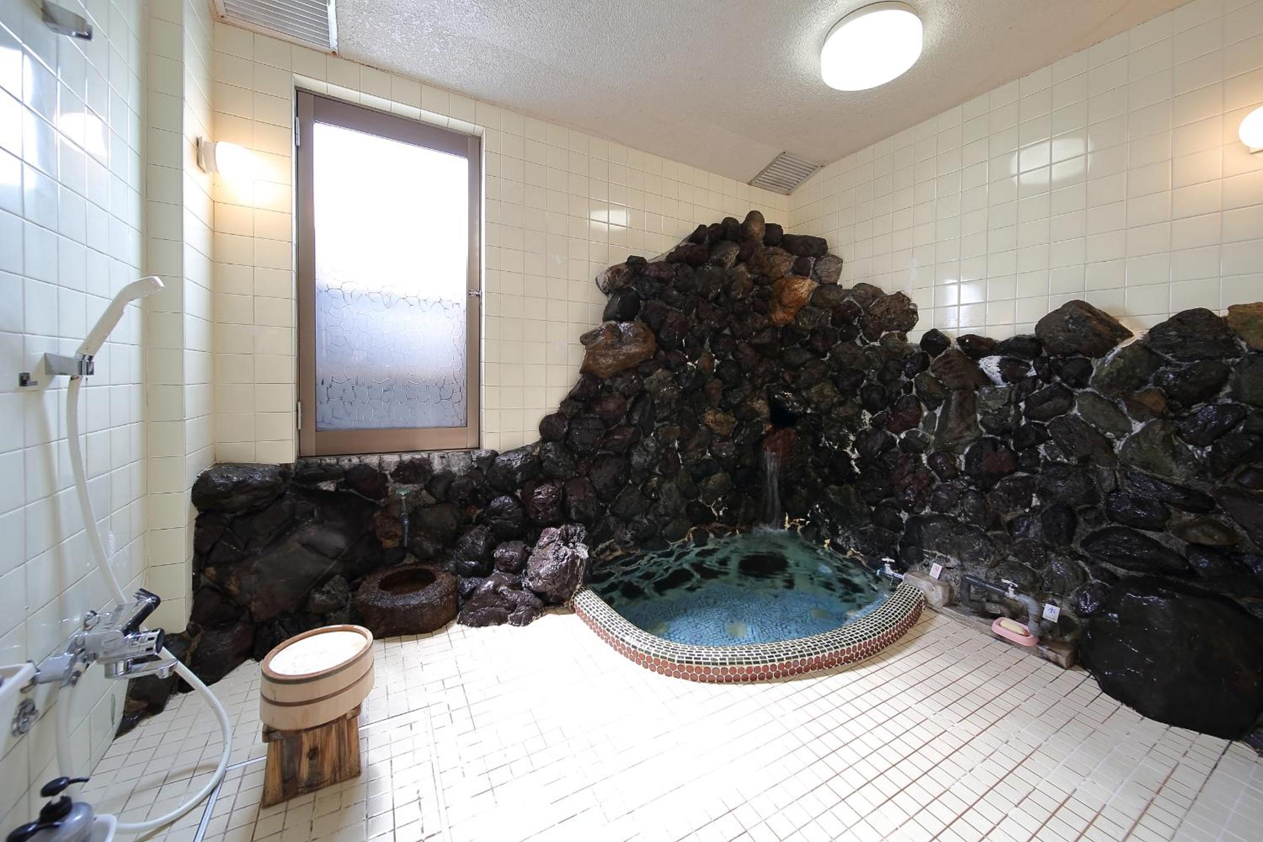 Japanese-Style Standard Room - Photo 2