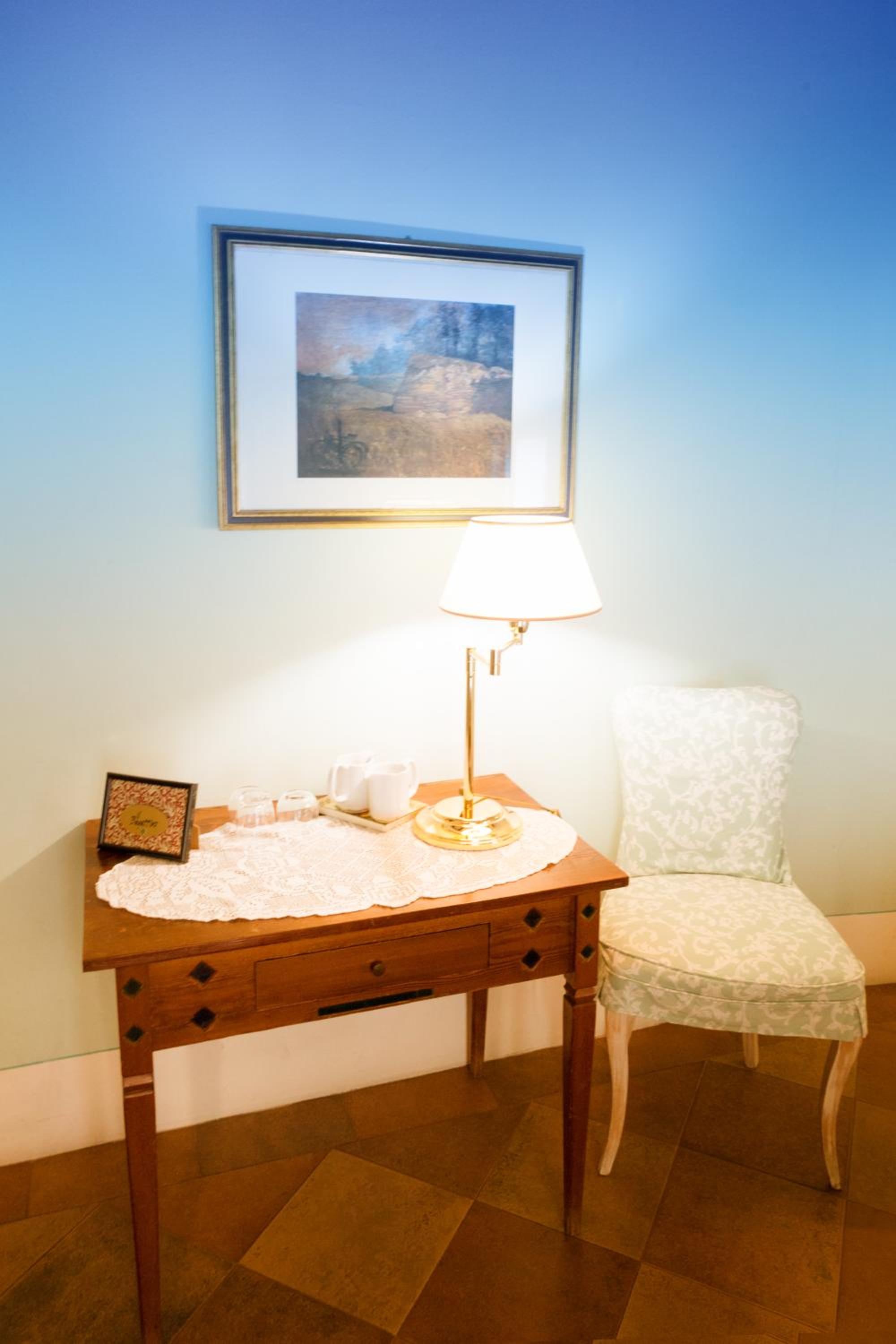 Double Room - Photo 4