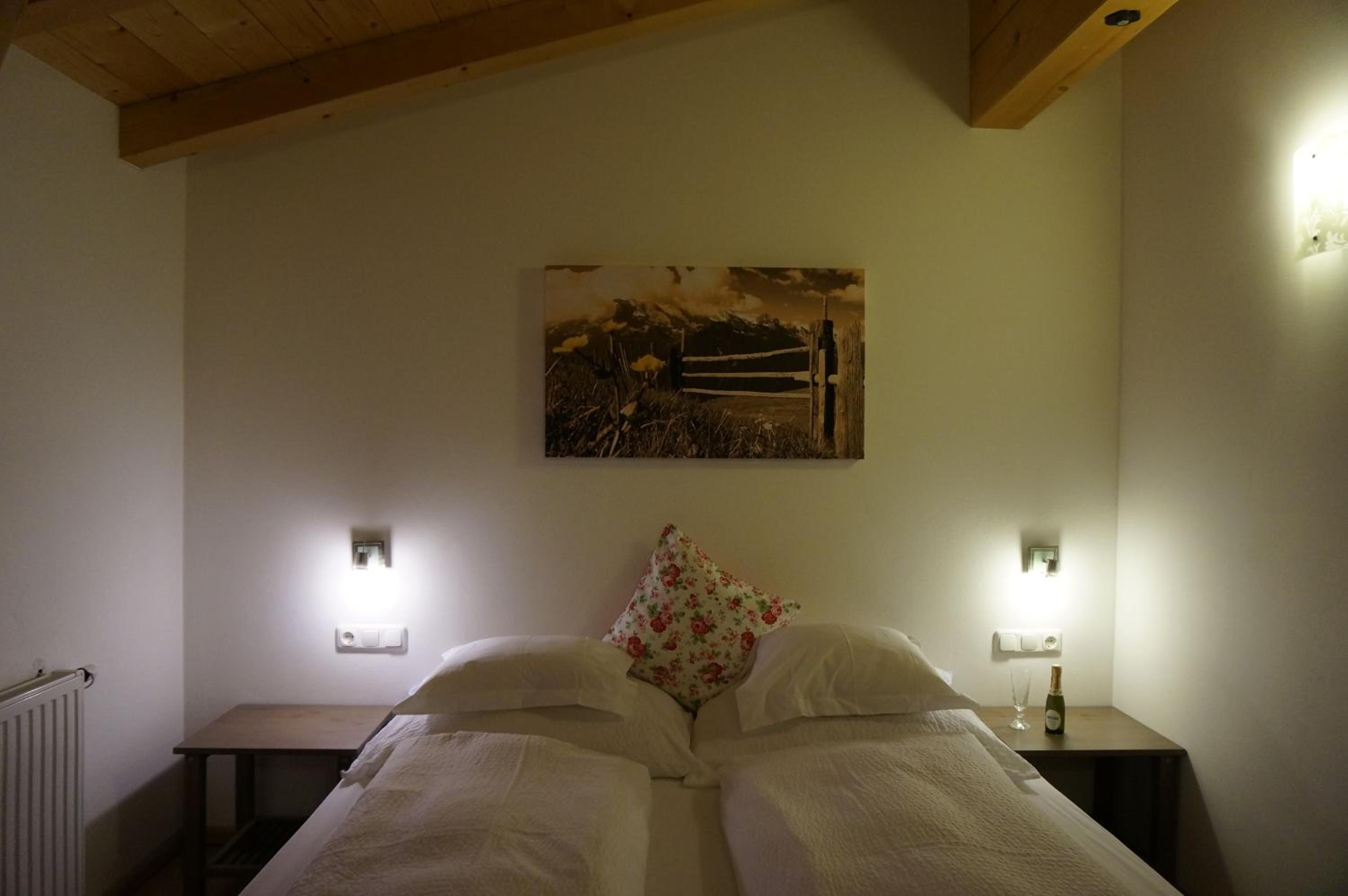 Standard Double Room photo 2