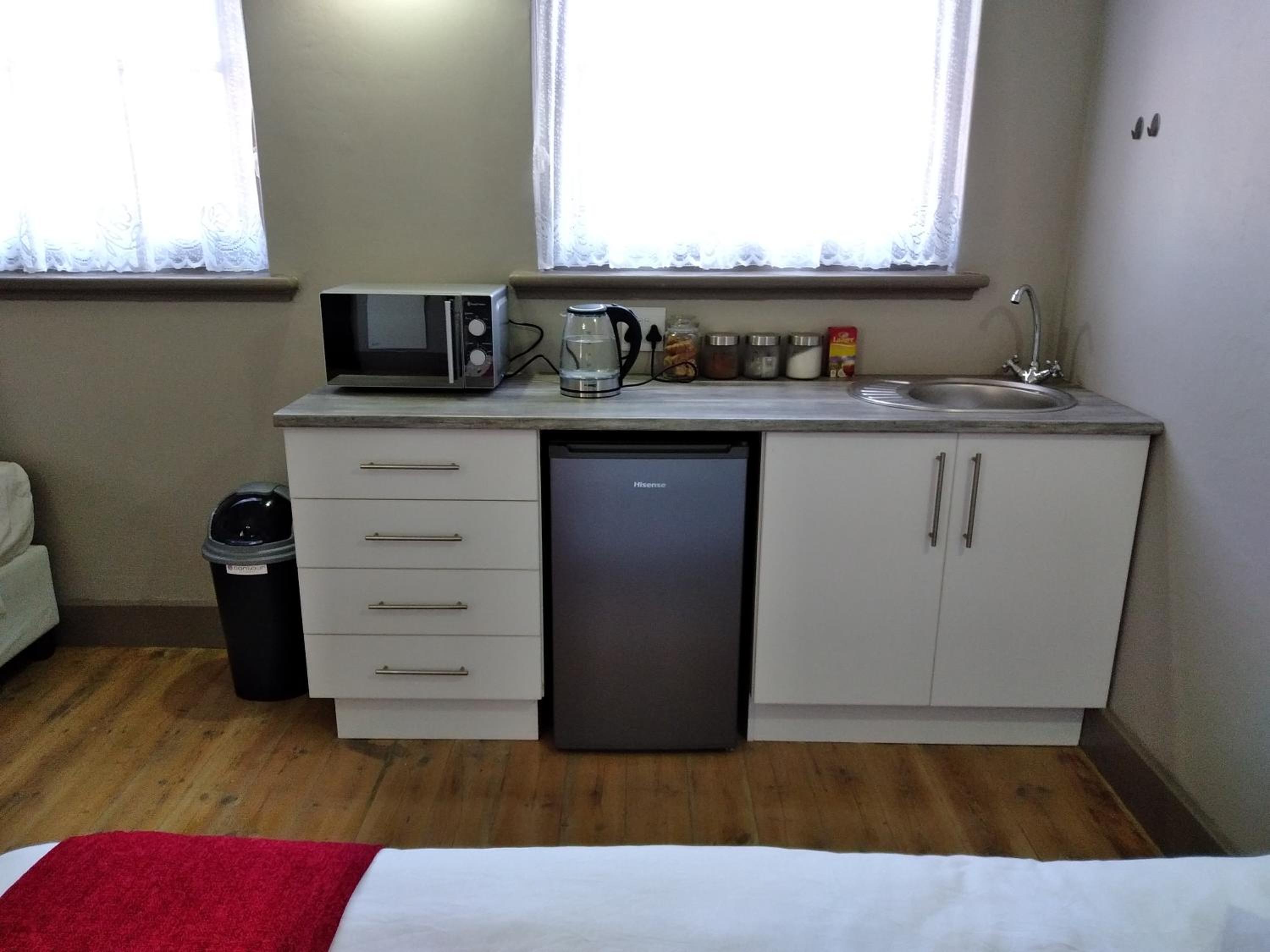 Deluxe Family Room - Photo 8