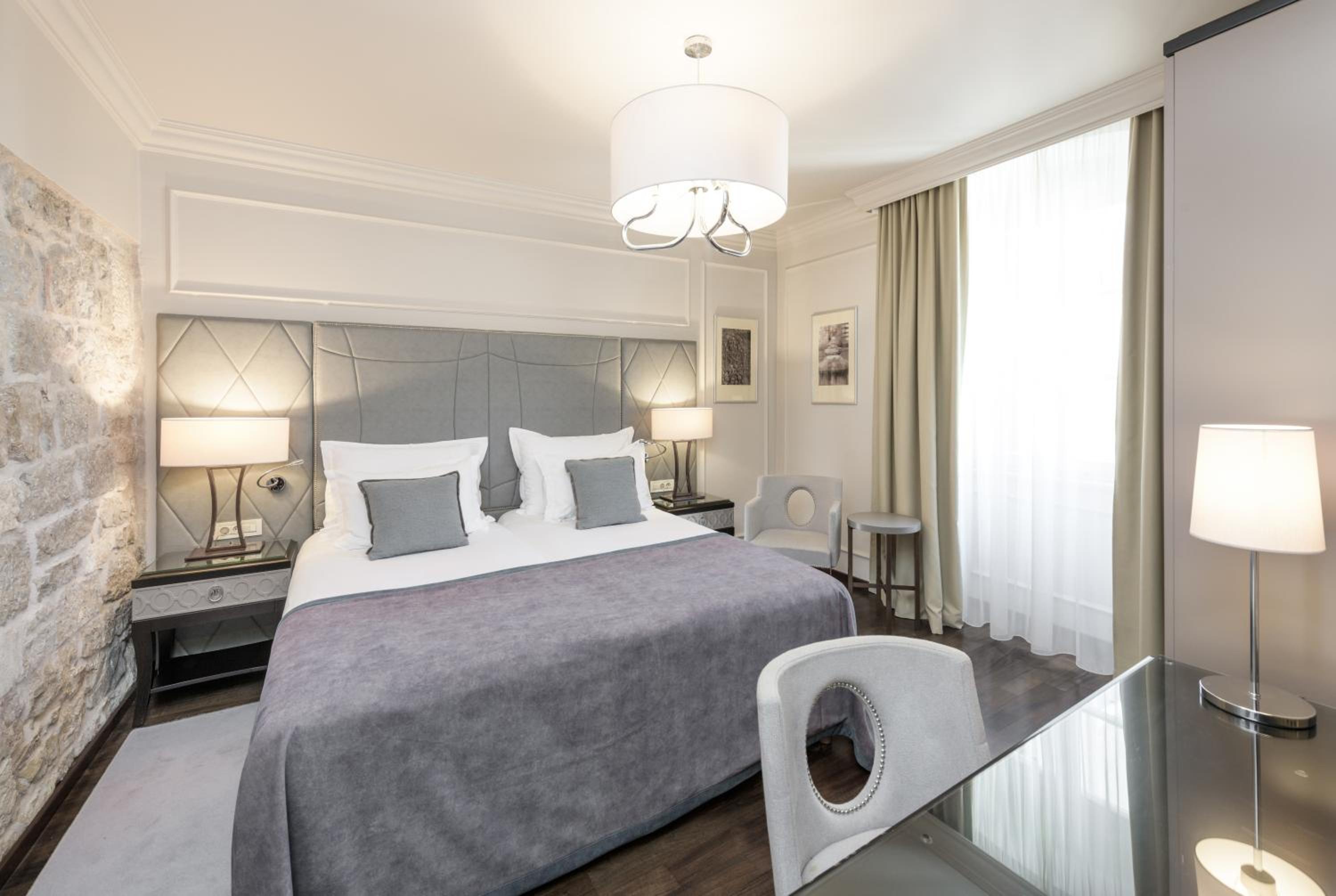 Standard Double or Twin Room - Photo 4