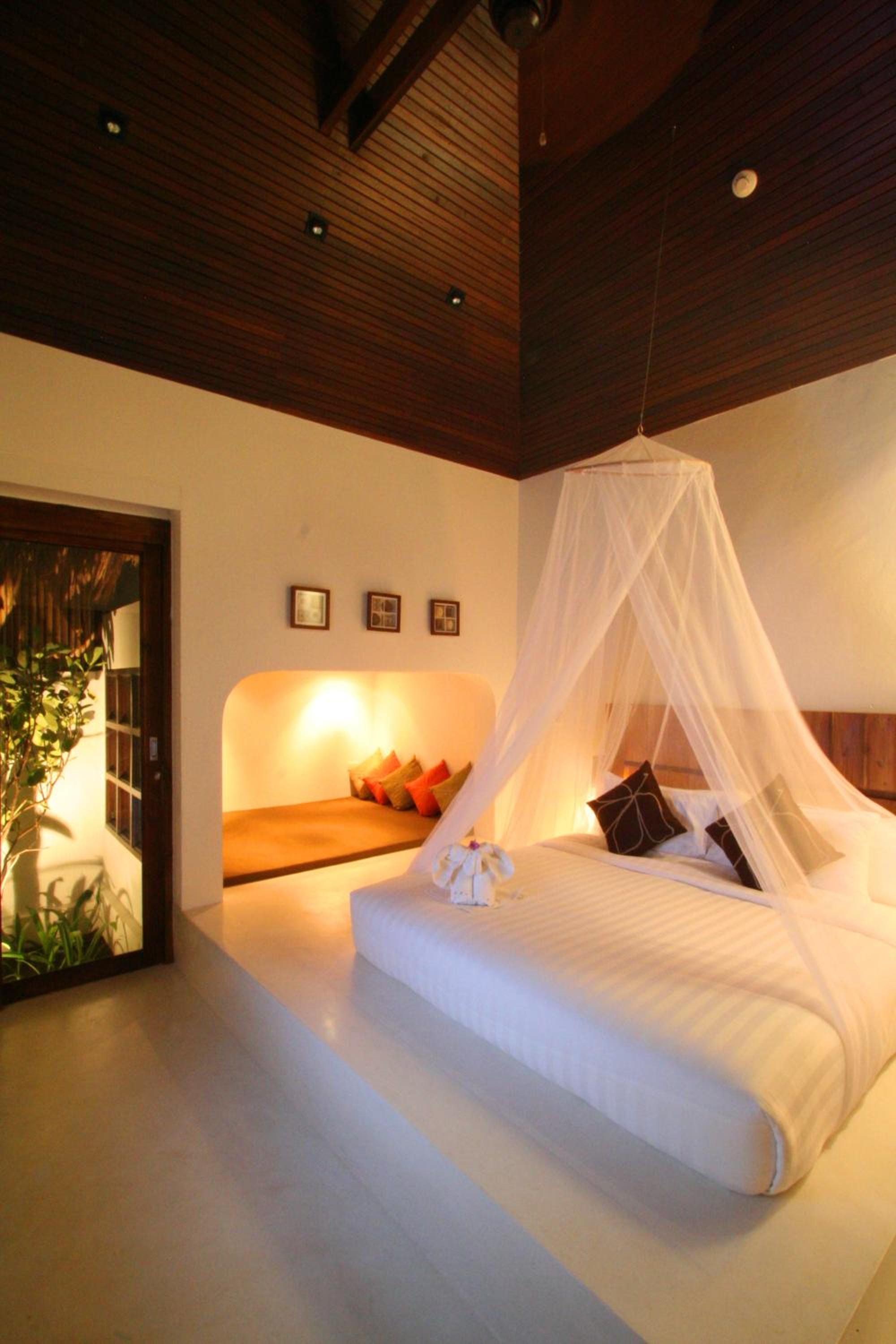 Villa with Spa Pool - Photo 9
