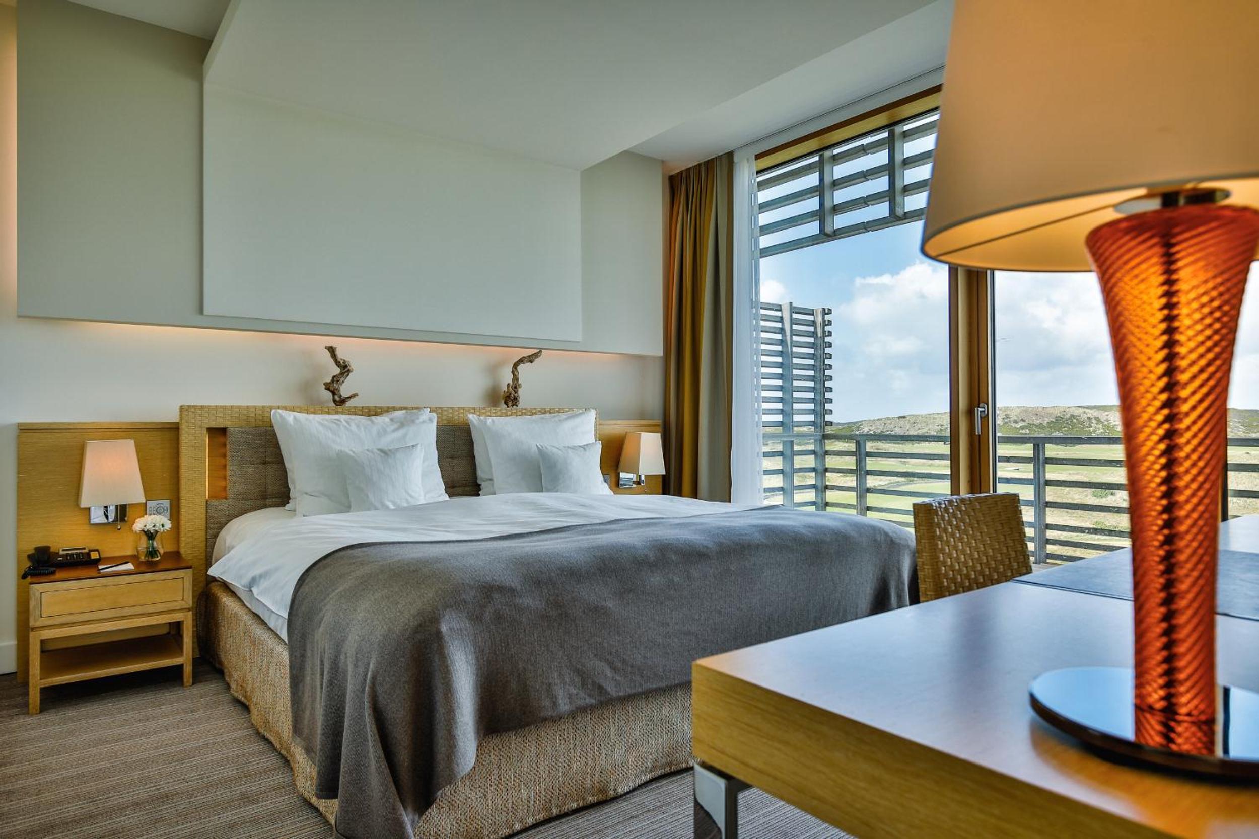 Suite with Terrace thumbnail 6