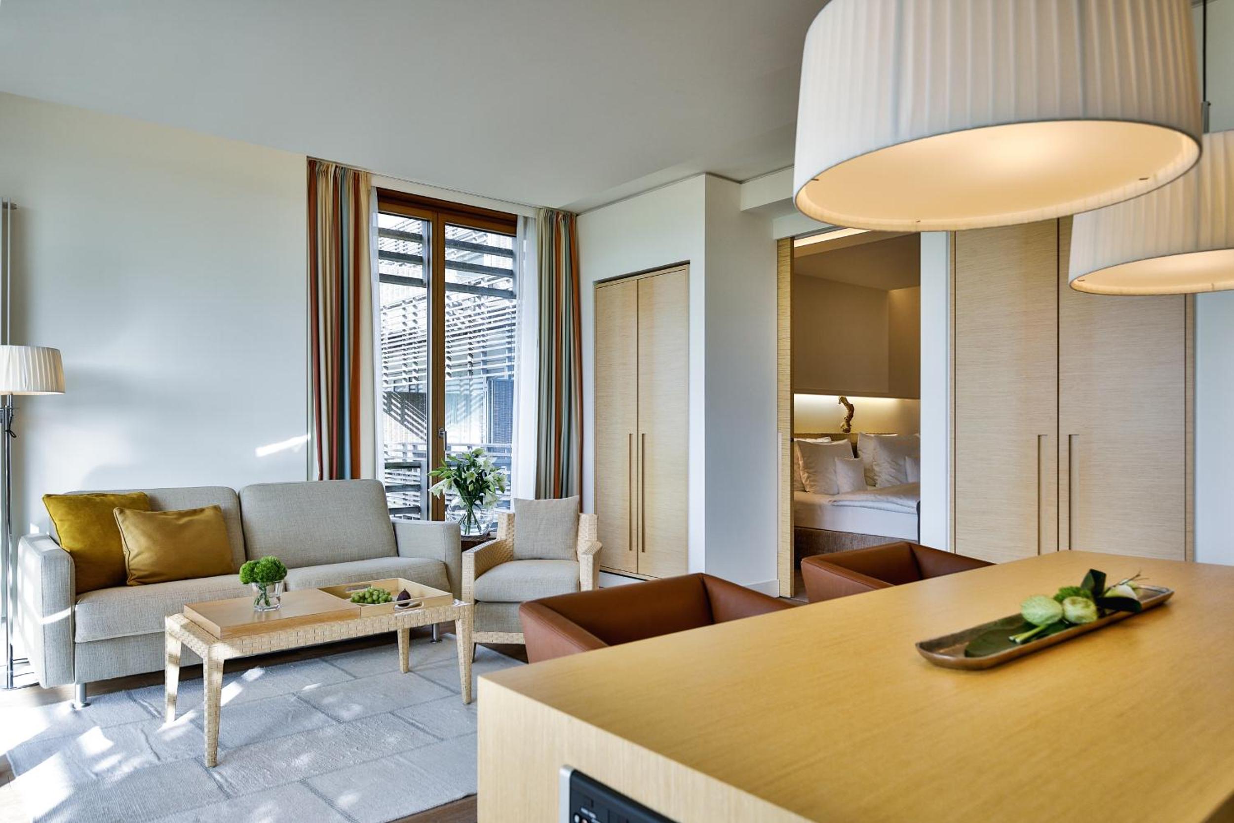 Suite thumbnail 6