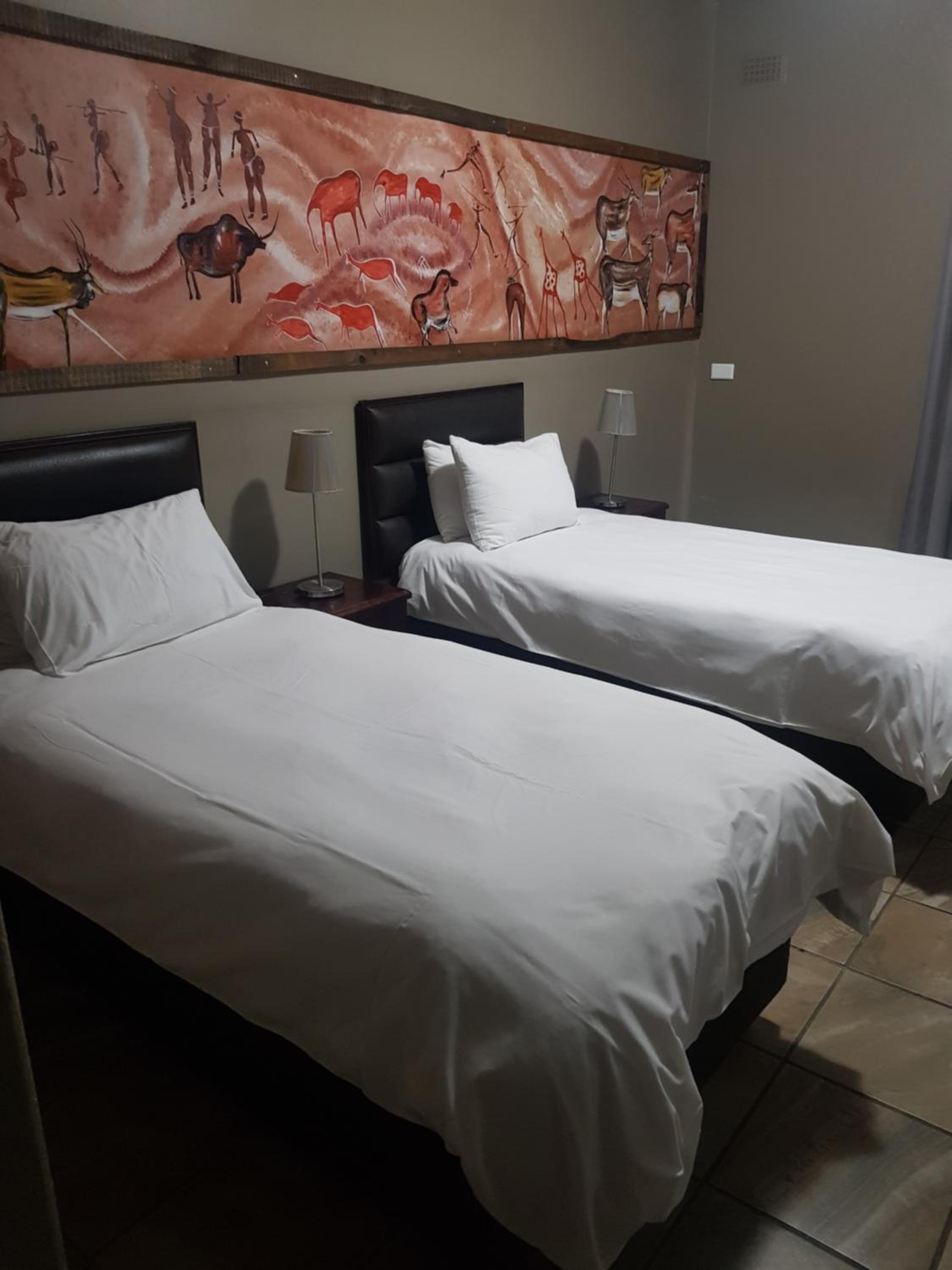 Twin/Double Room photo 3