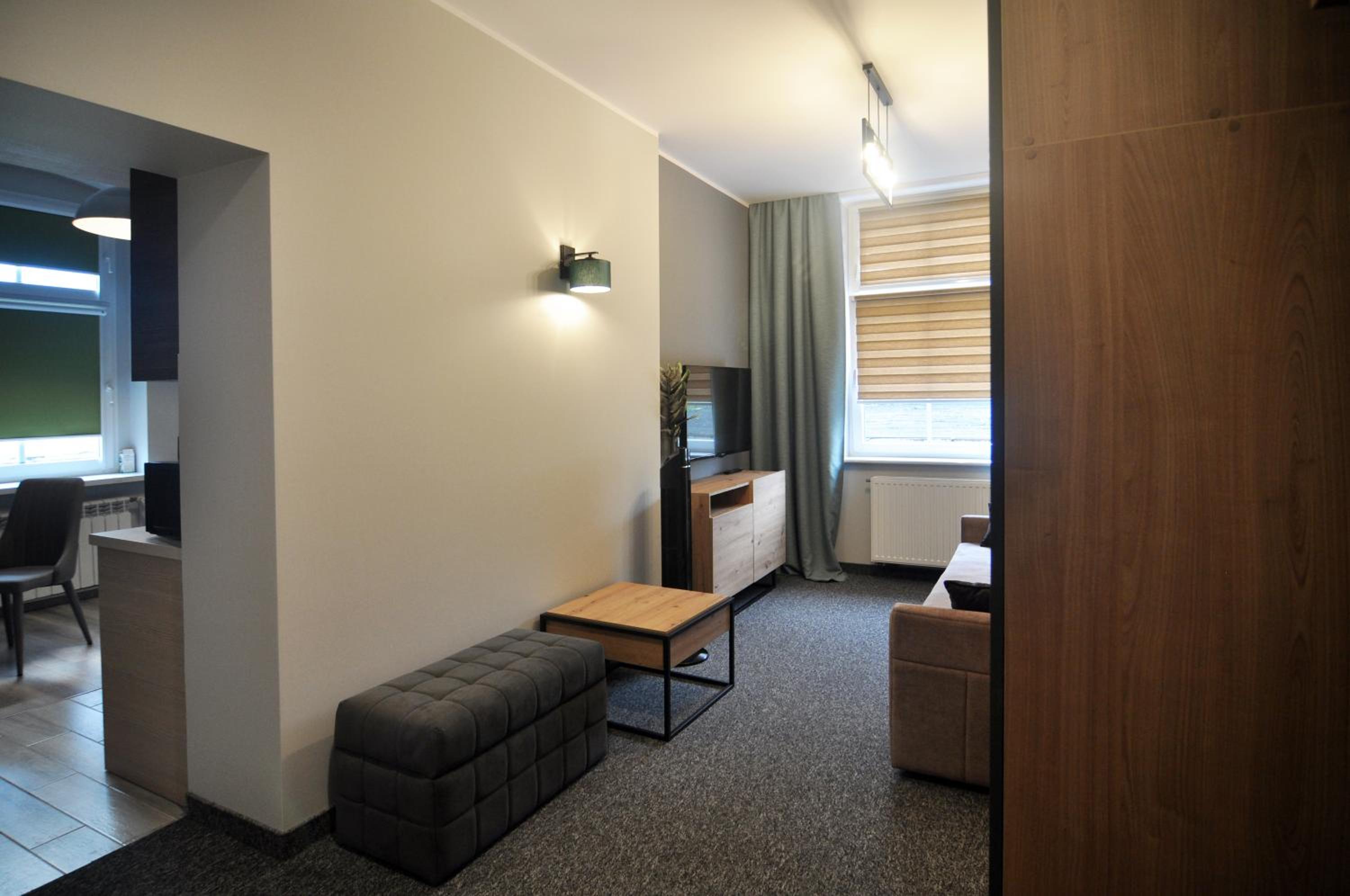 One-Bedroom Apartment - Photo 5