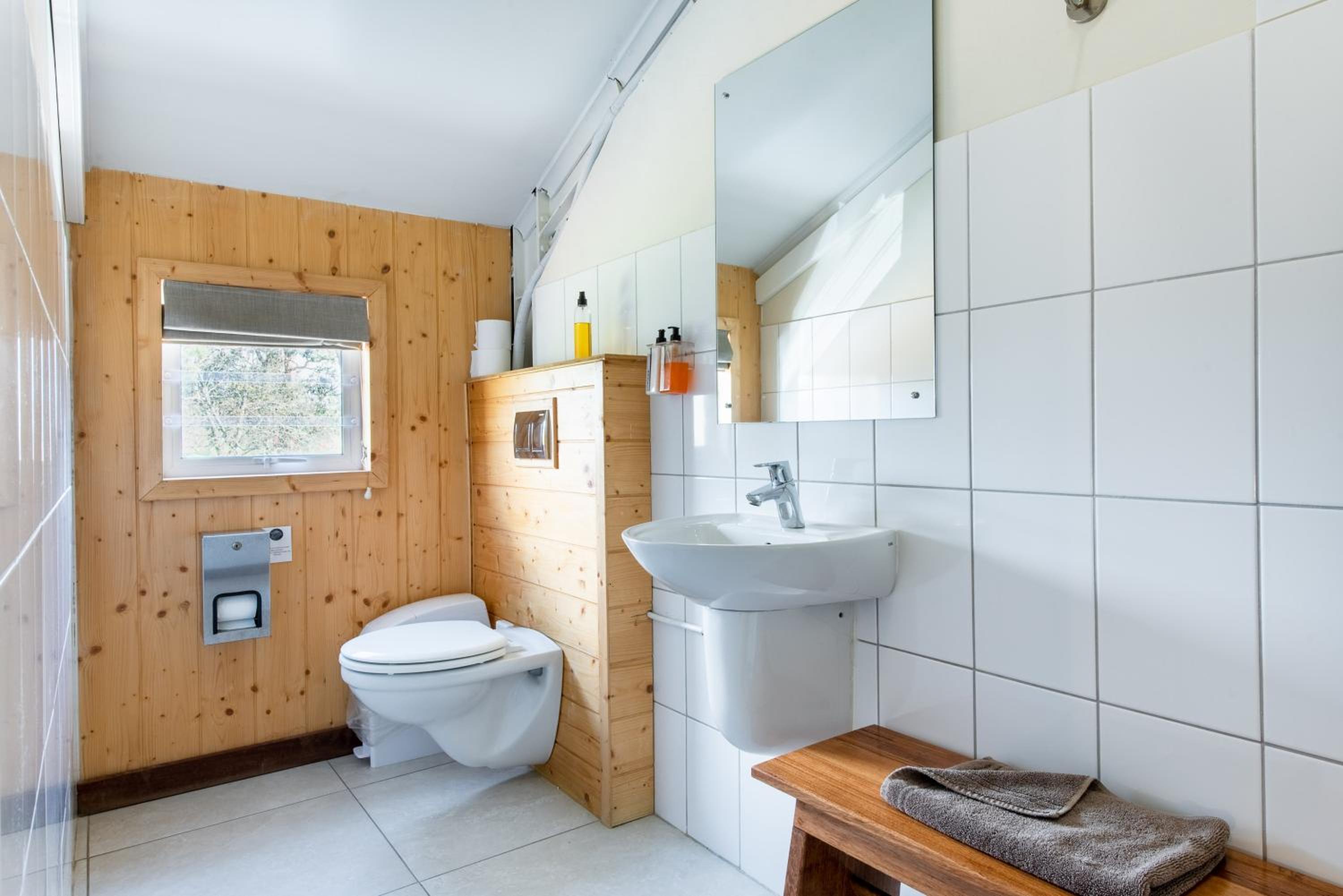 Double Room with Private Bathroom photo 2