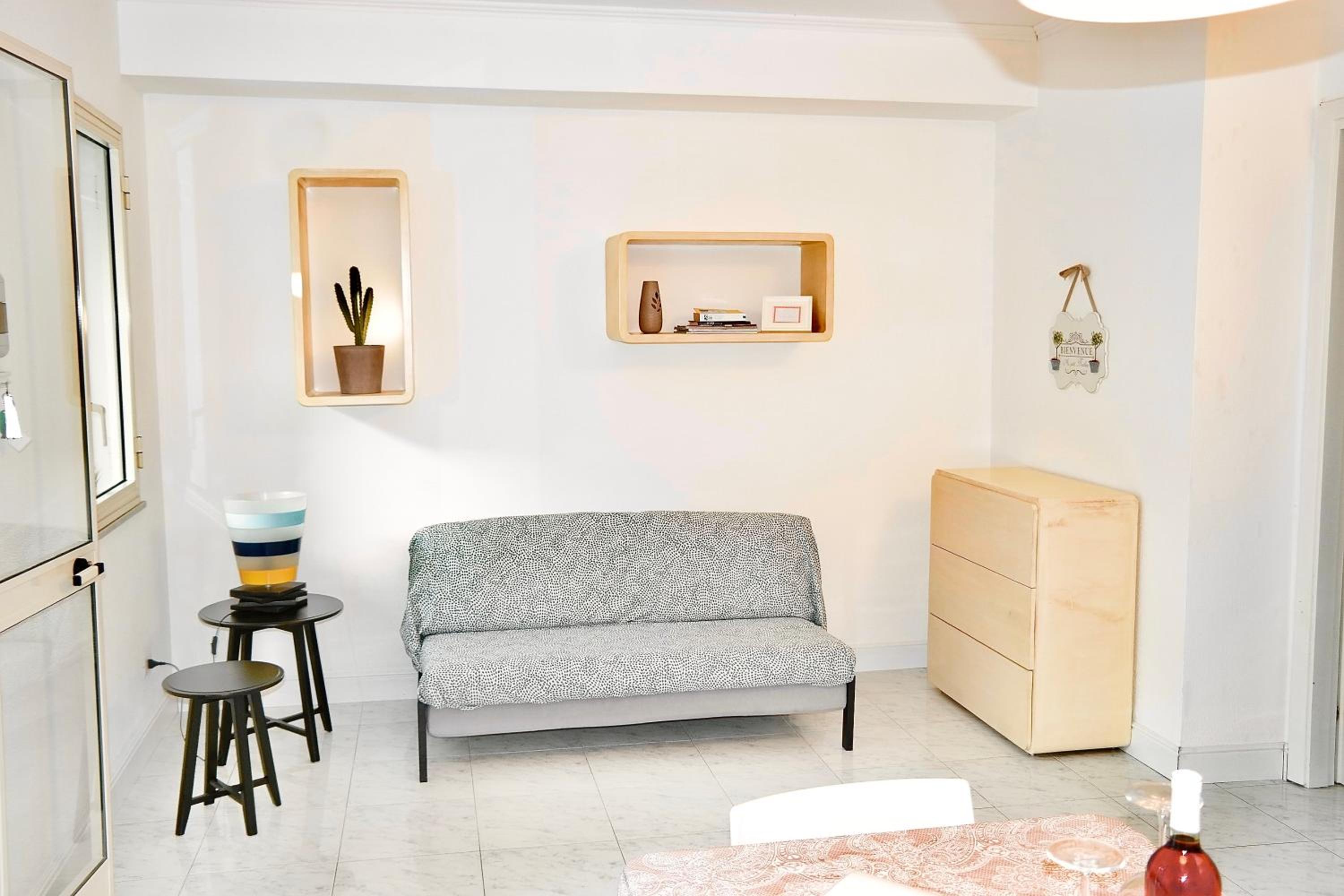 One-Bedroom House
