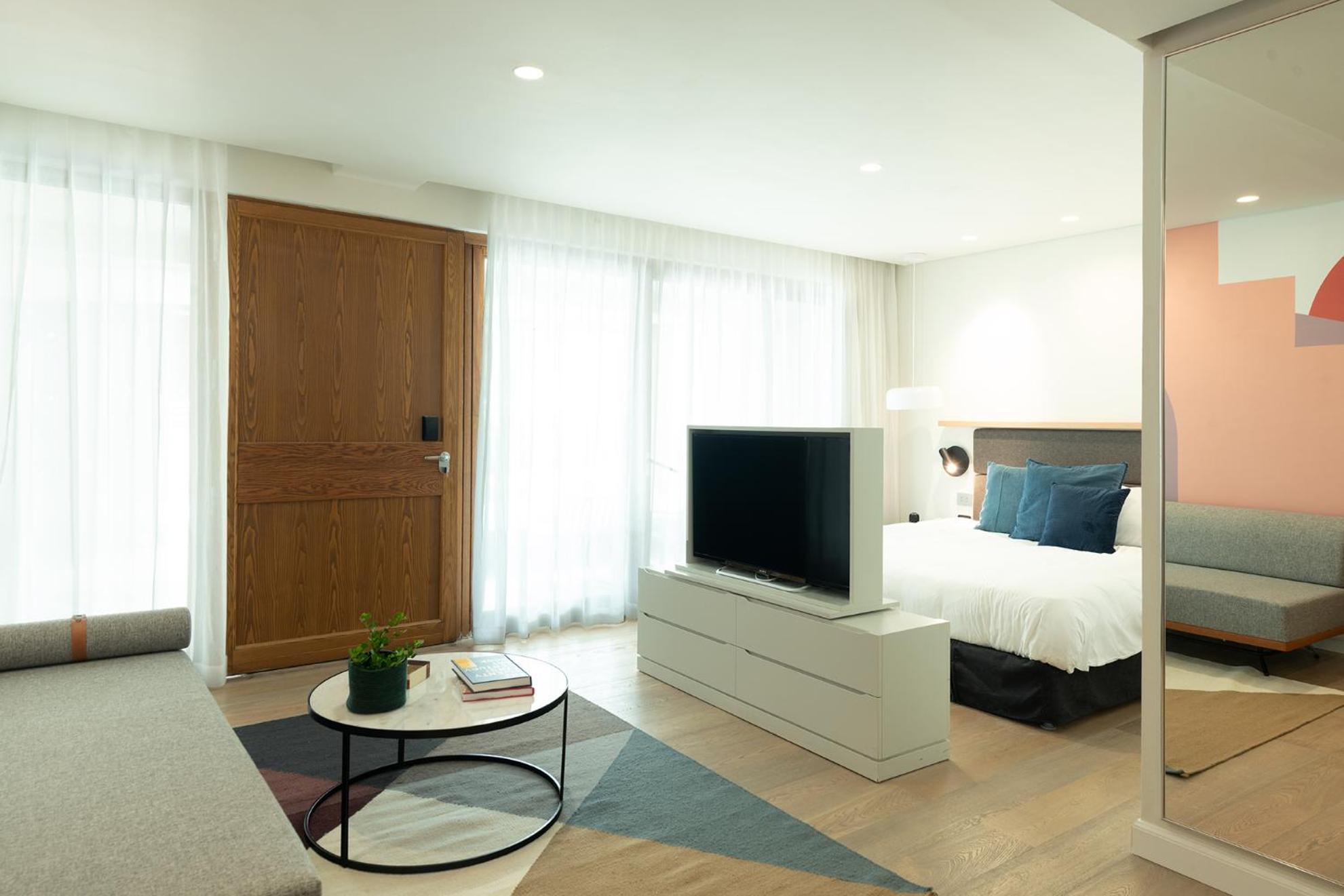 Double or Twin Room with Shower