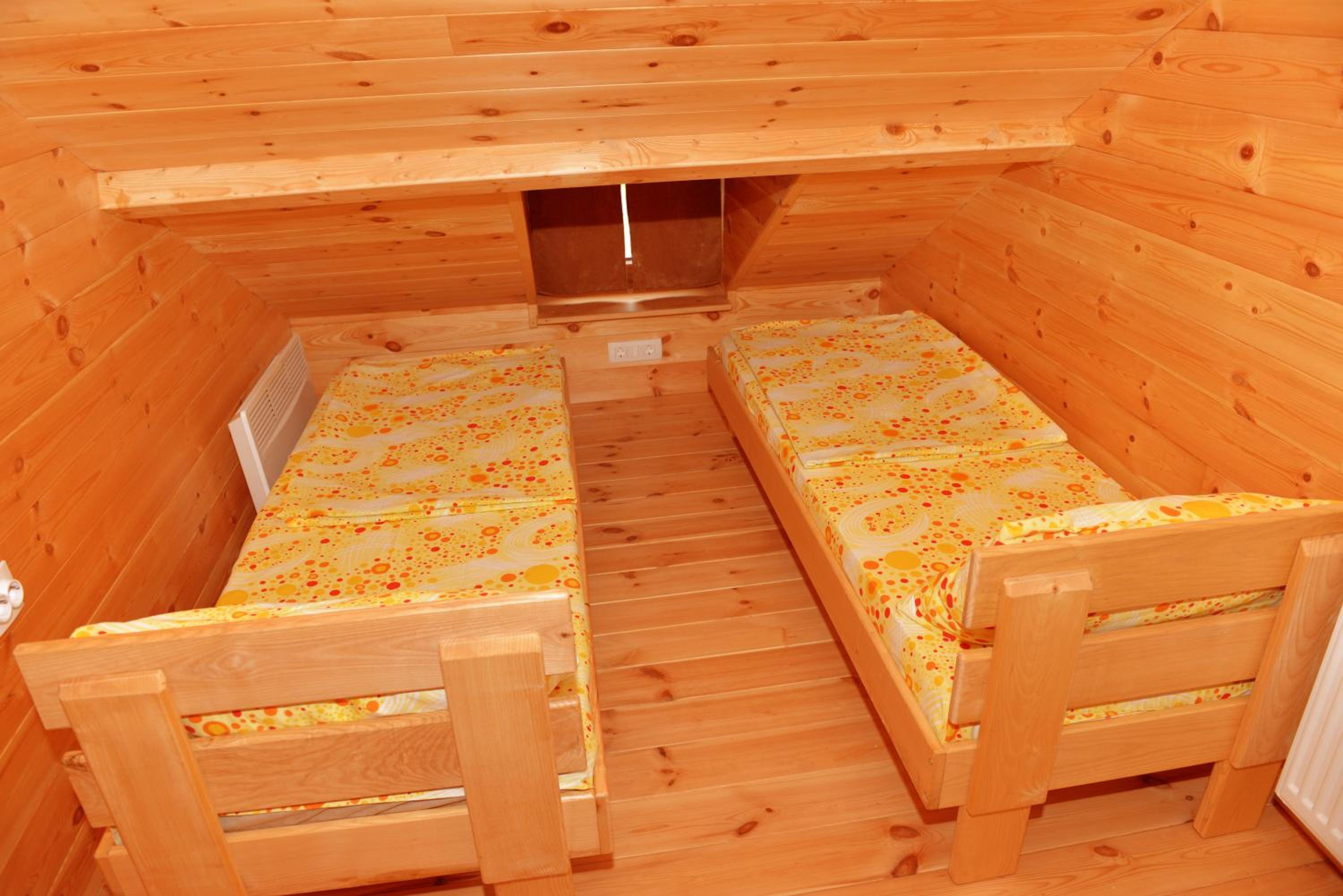 Family Room - Photo 43