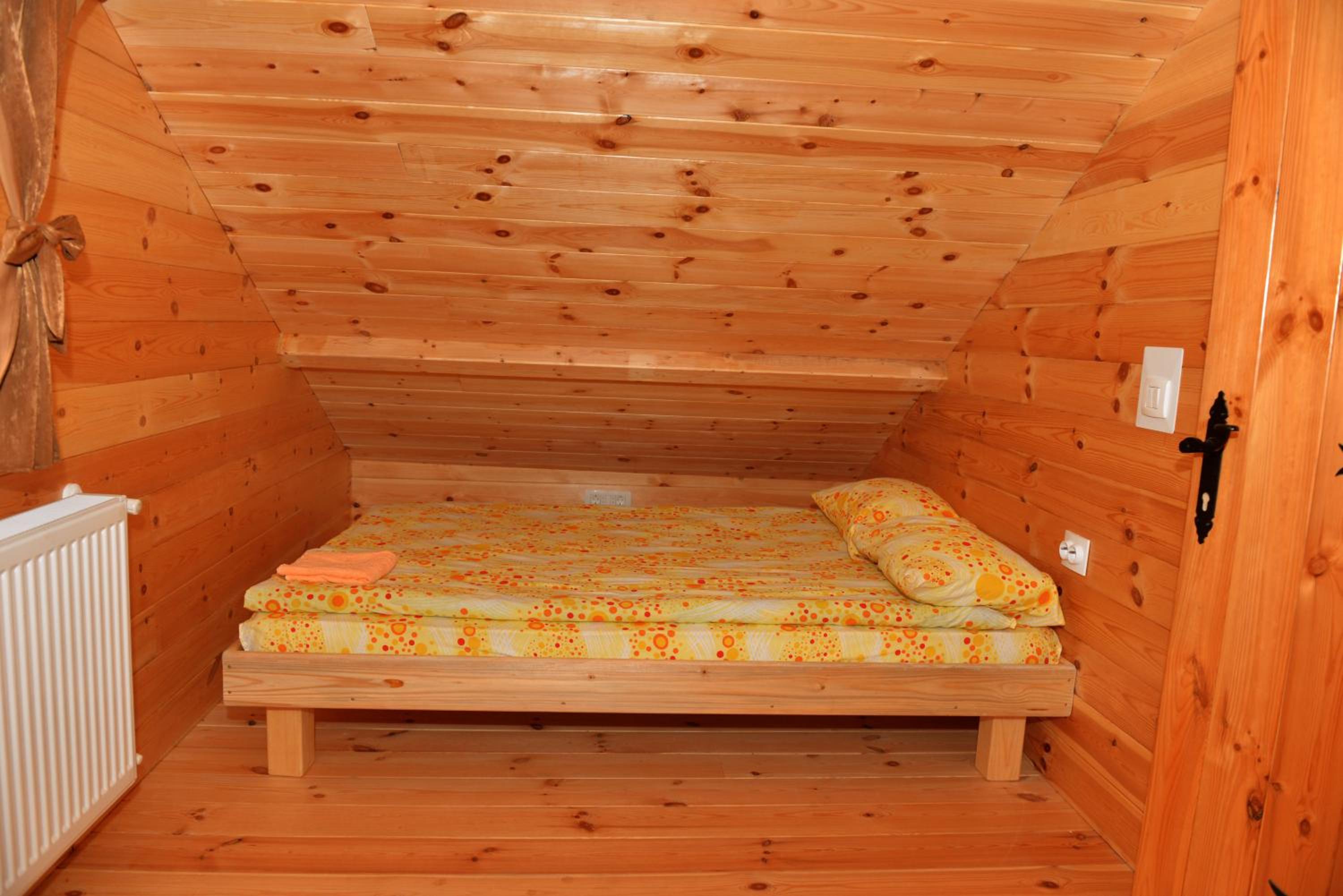 Family Room - Photo 46