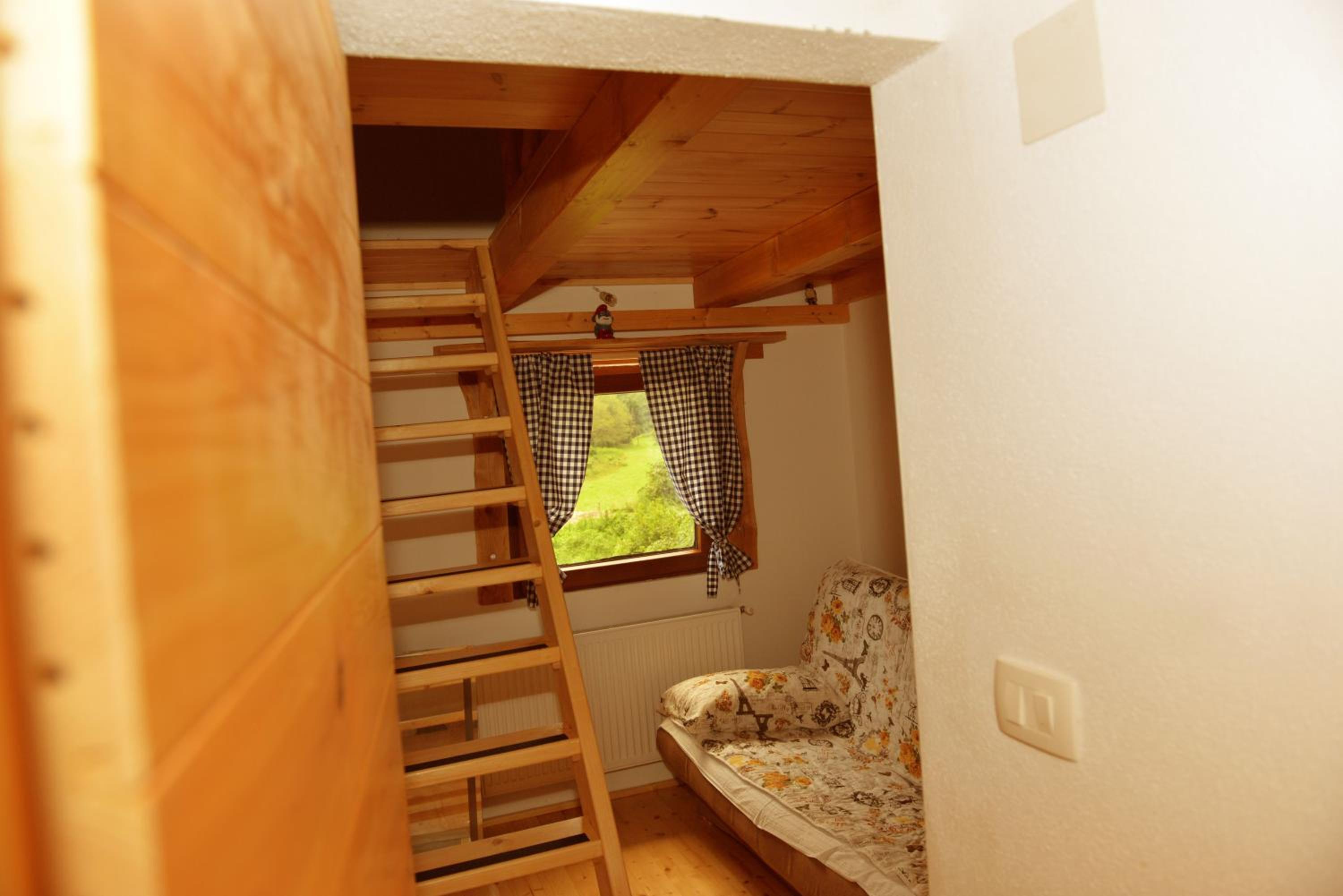 Double Room - Photo 17