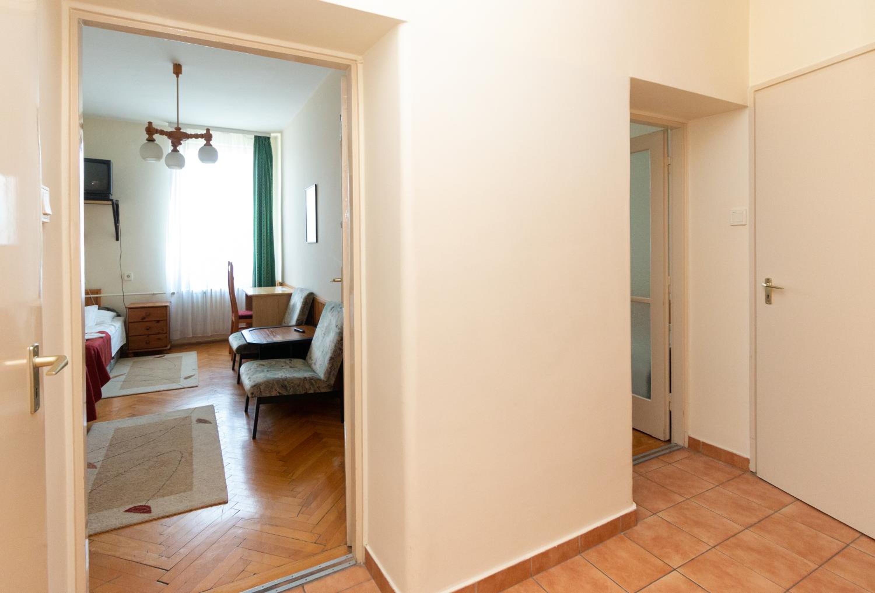 Quadruple Room With Private Bathroom