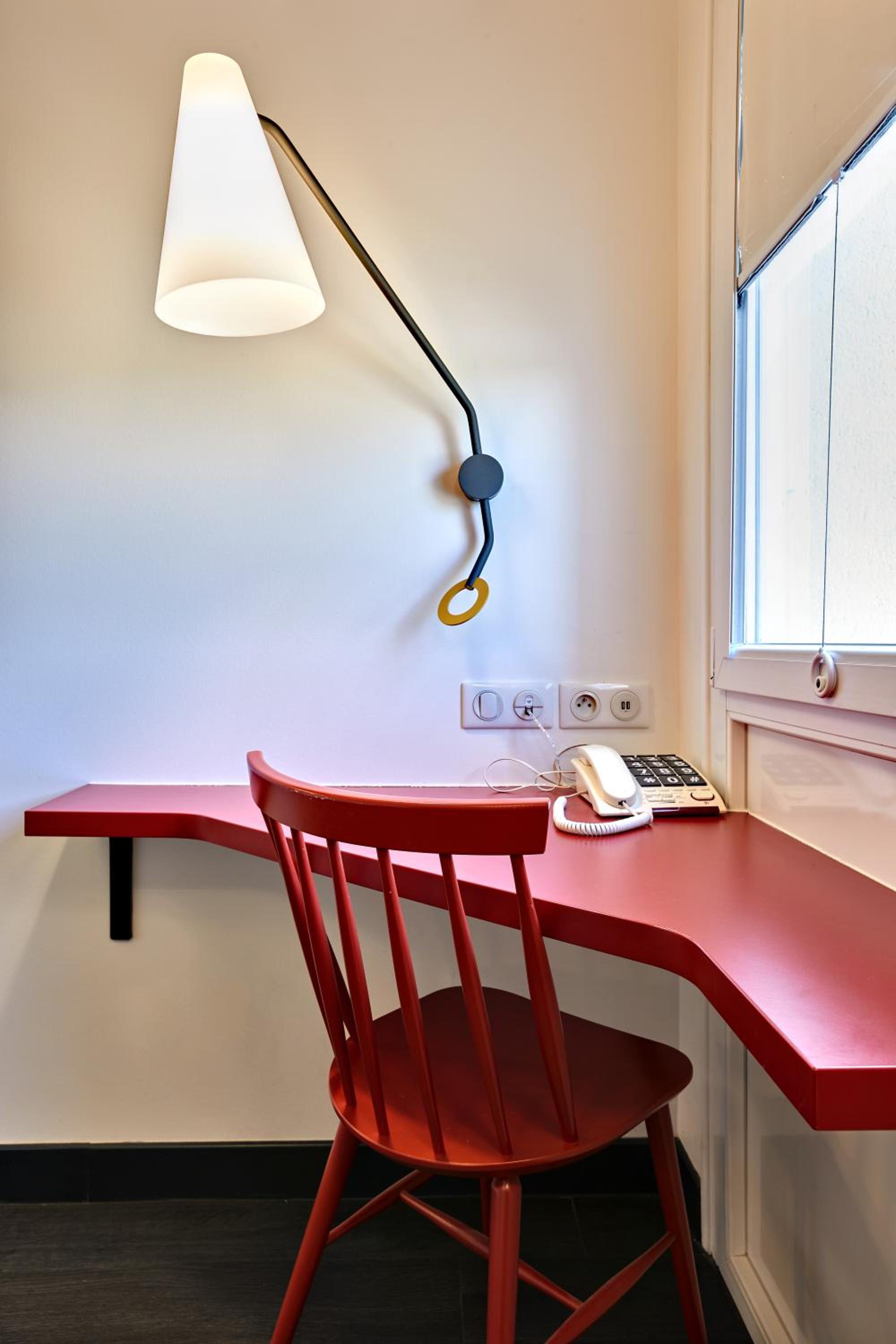 Standard  Room with 1 Double bed and 1 Sofa Bed - Photo 6