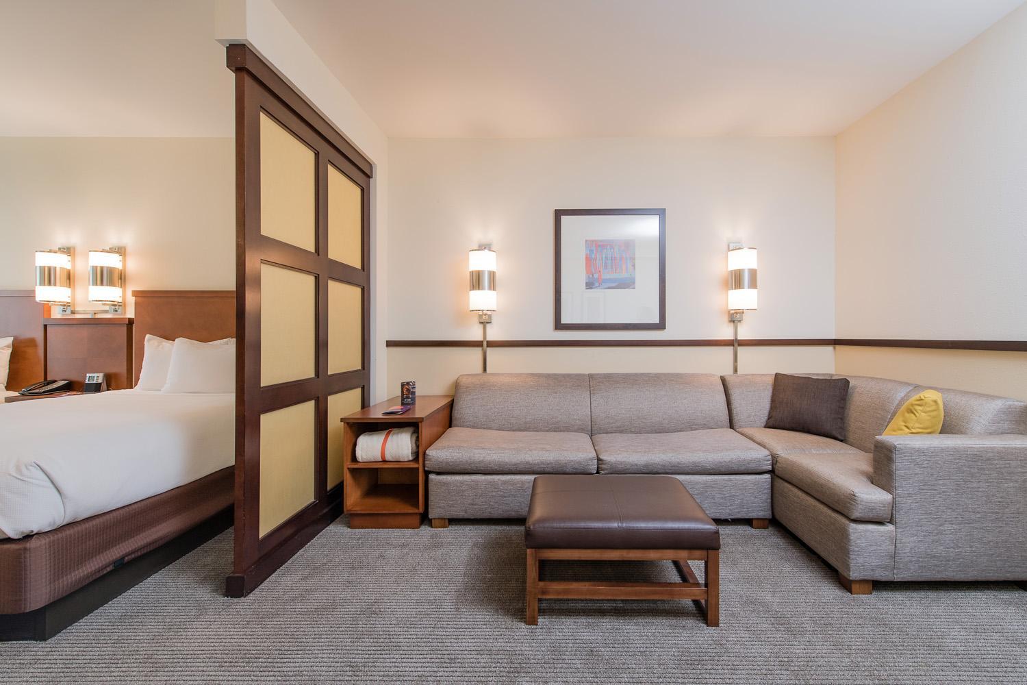 Queen Room with Two Queen Beds, Sofa Bed and Accessible Tub photo 2