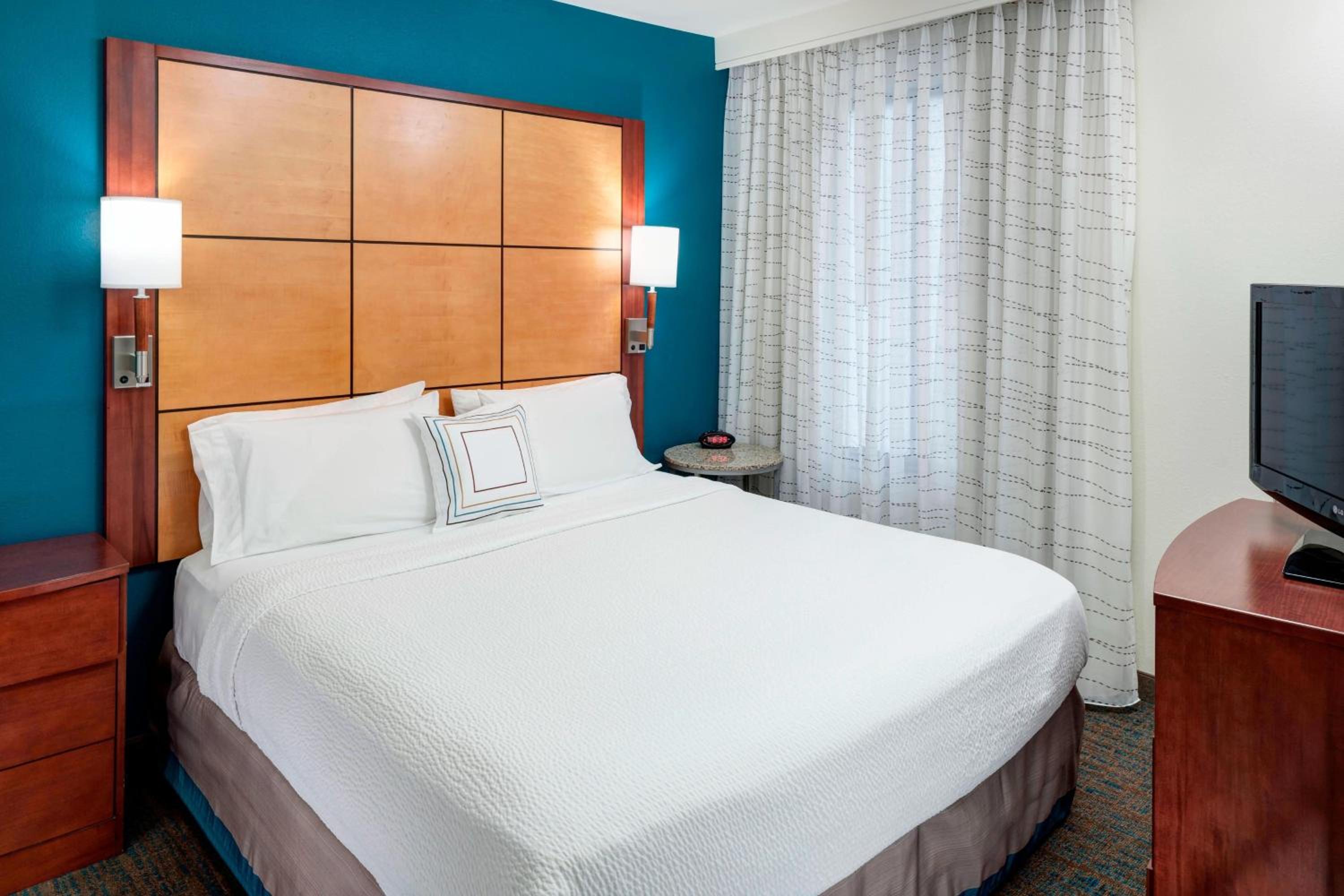 Two-Bedroom Suite photo 1