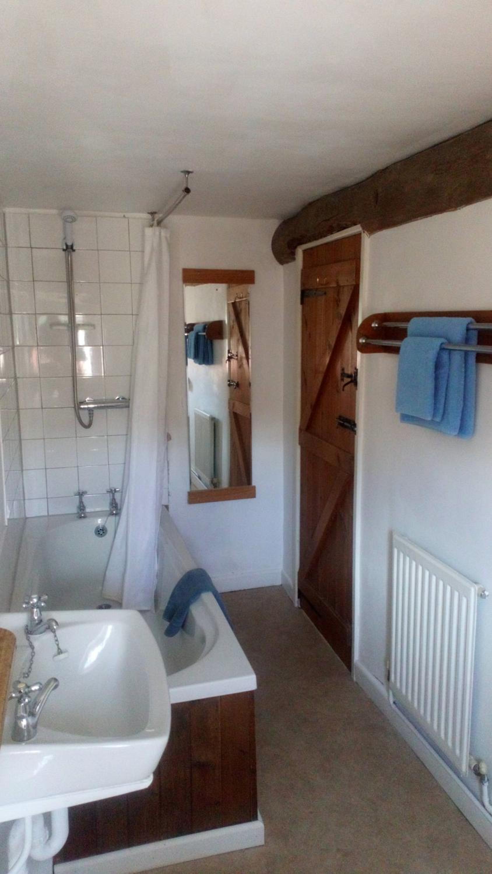 Double Room with Private Bathroom photo 2