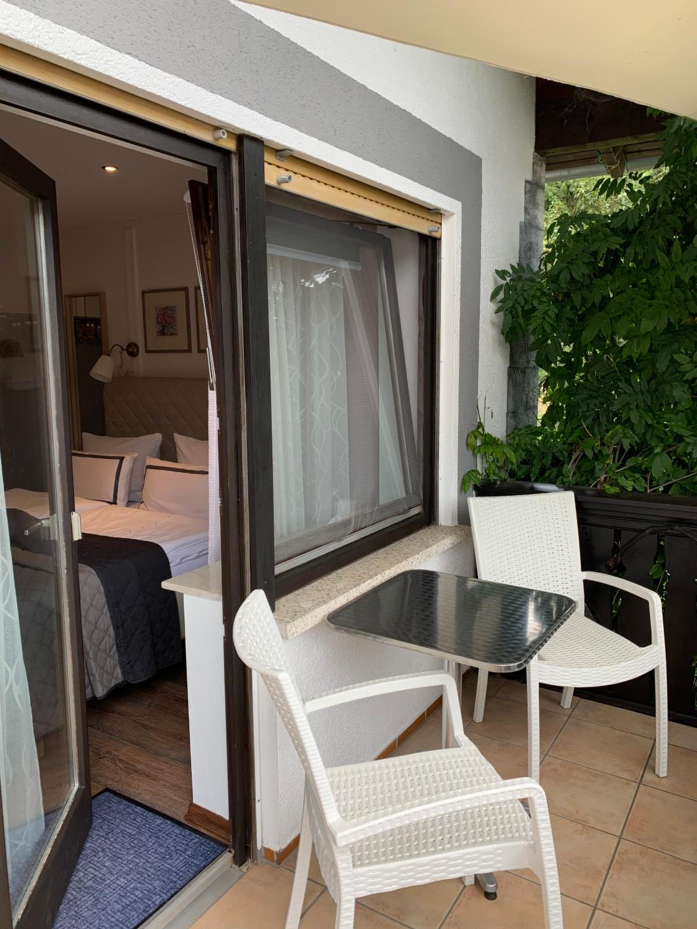 Two-Bedroom Apartment - Photo 6