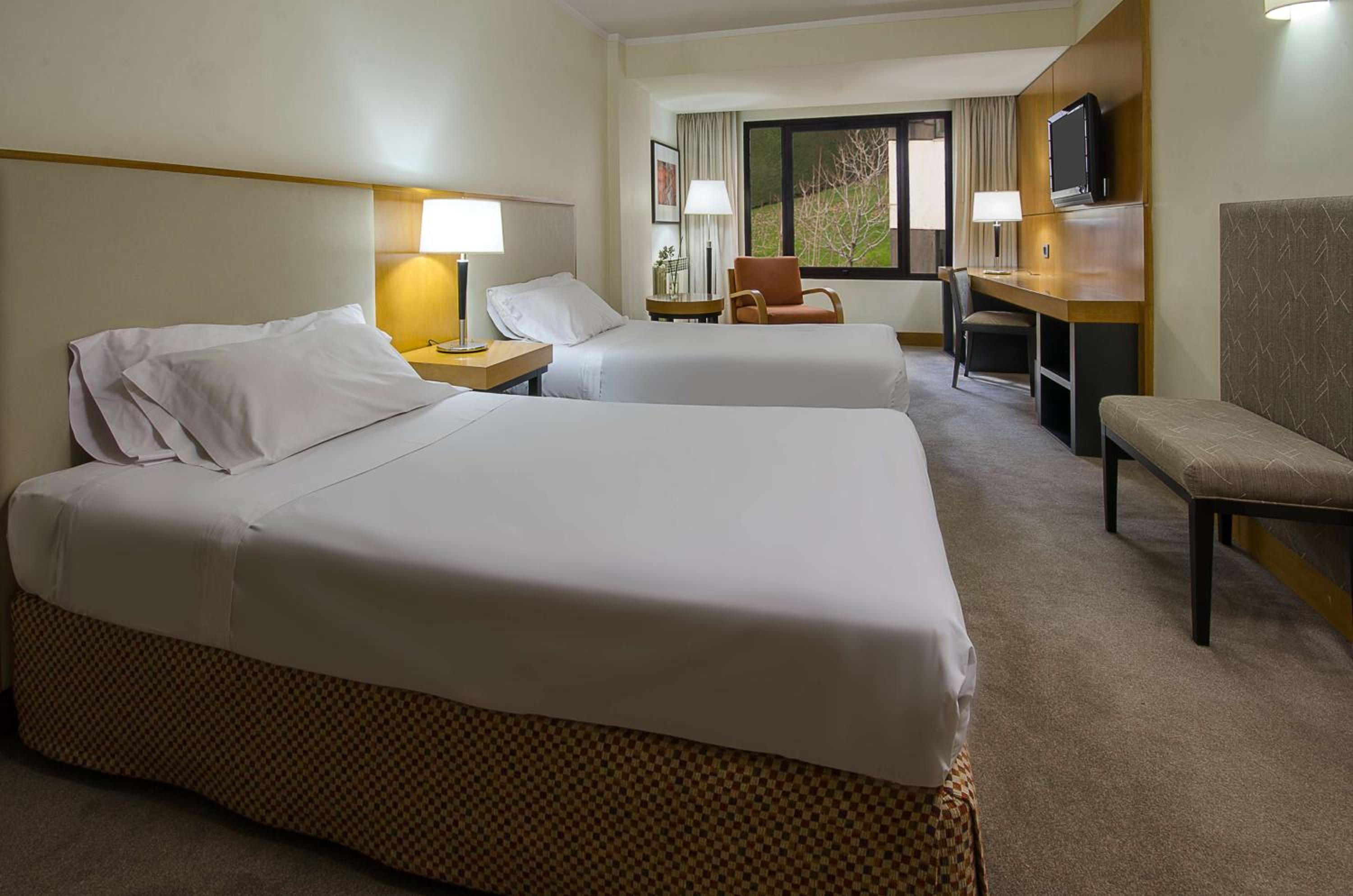 Standard Double Or Twin Room Free Parking Promo