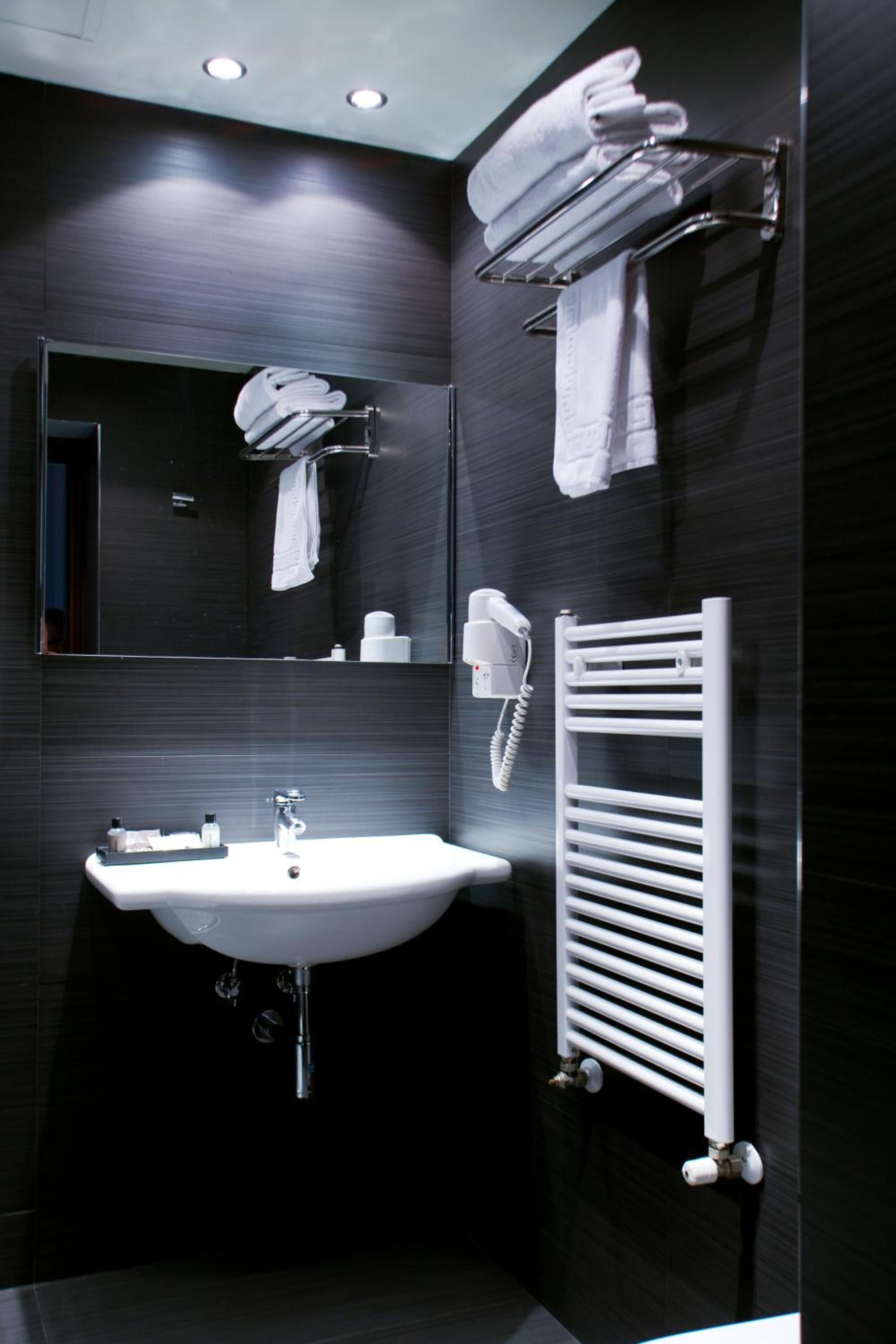 Small Single Room