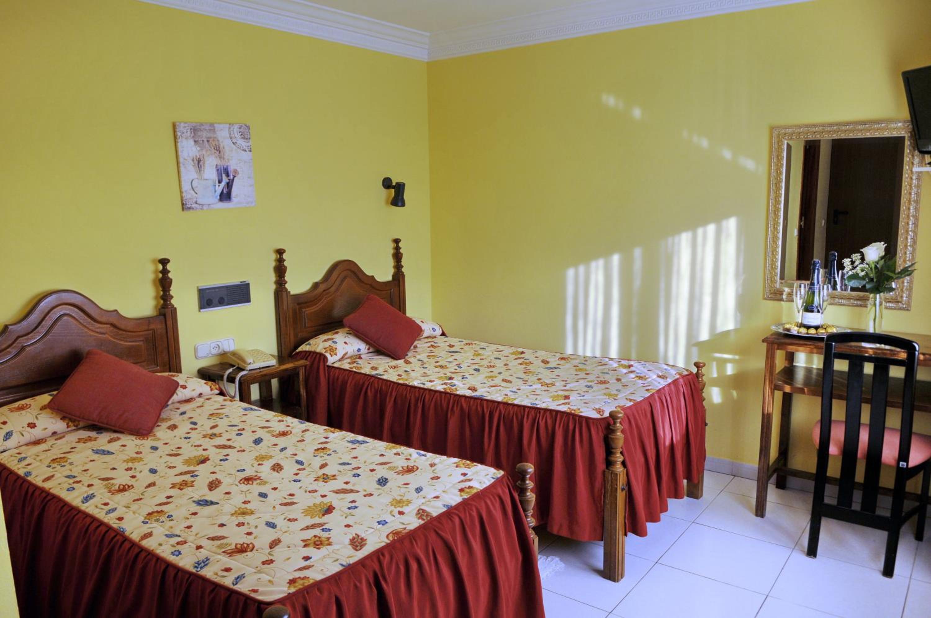 Habitación Doble o con Dos Camas