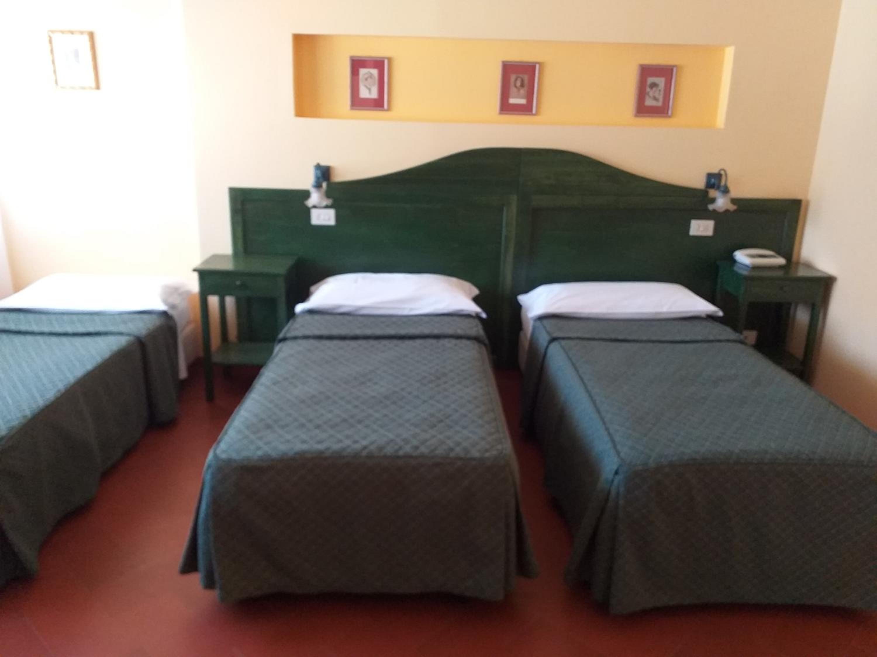 Triple Room photo 3