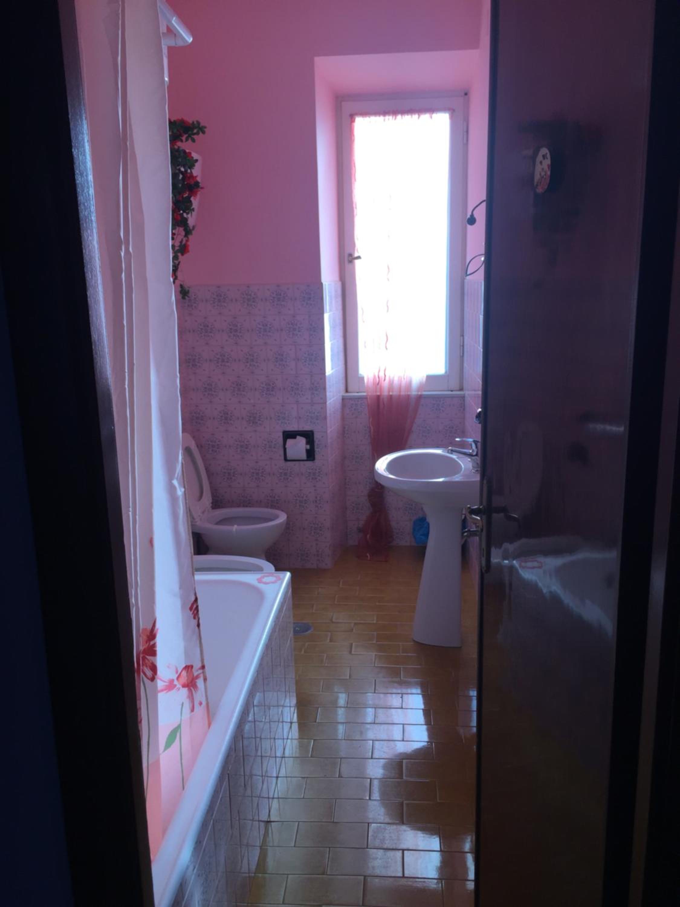 Triple Room with Private Bathroom photo 3