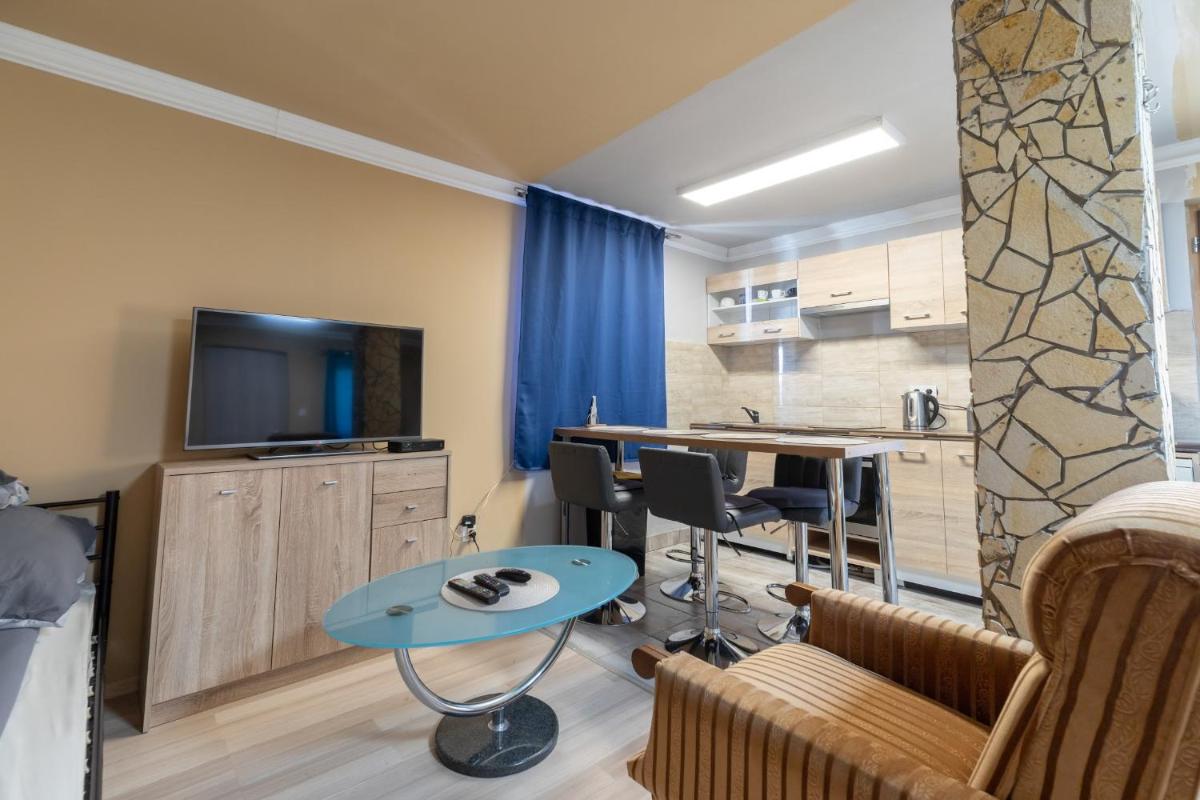 Apartment - Ground Floor photo 3