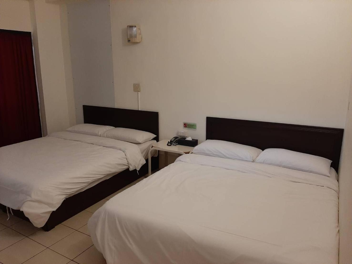 Classic Quadruple Room photo 3