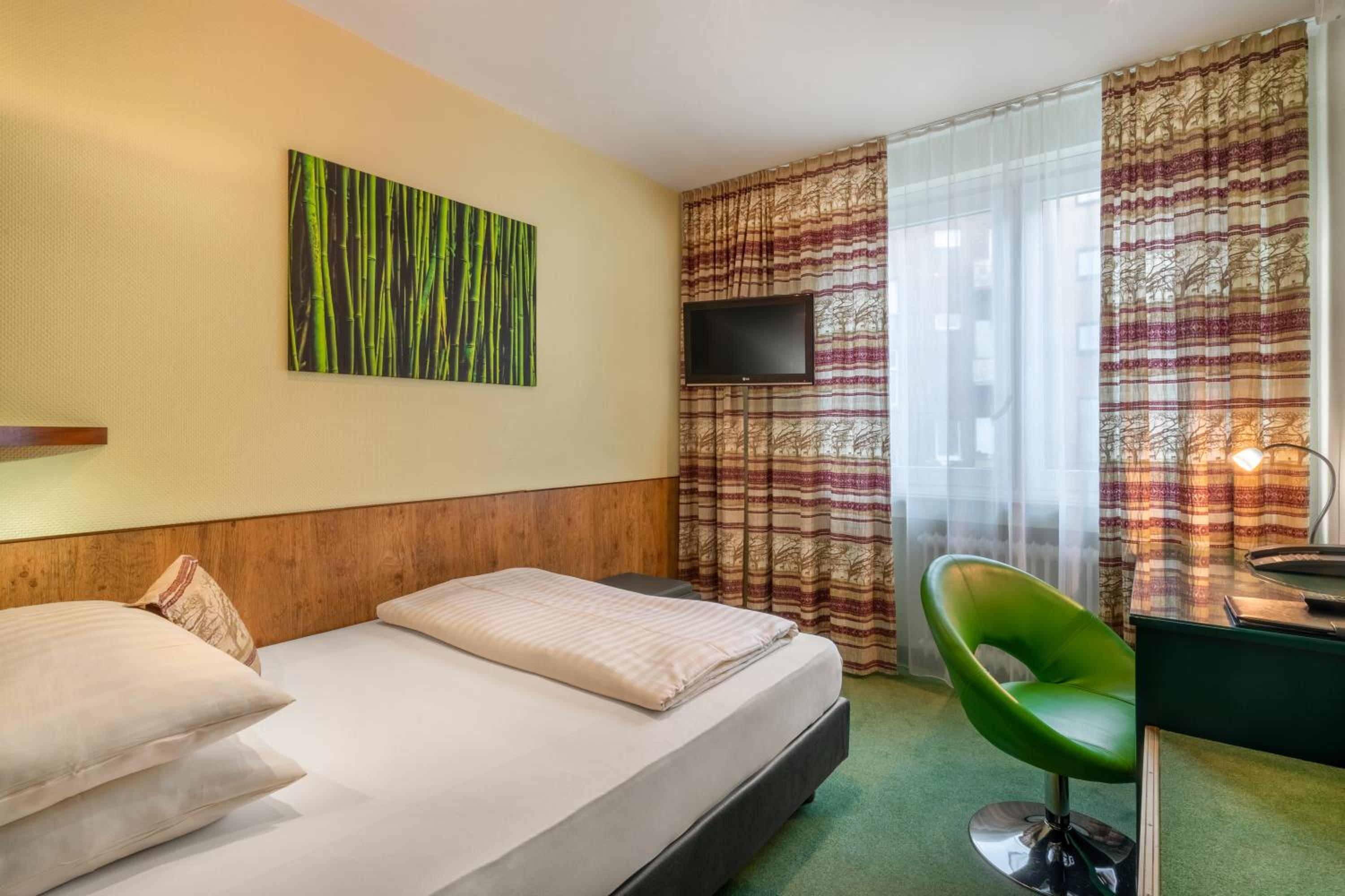 Single Room